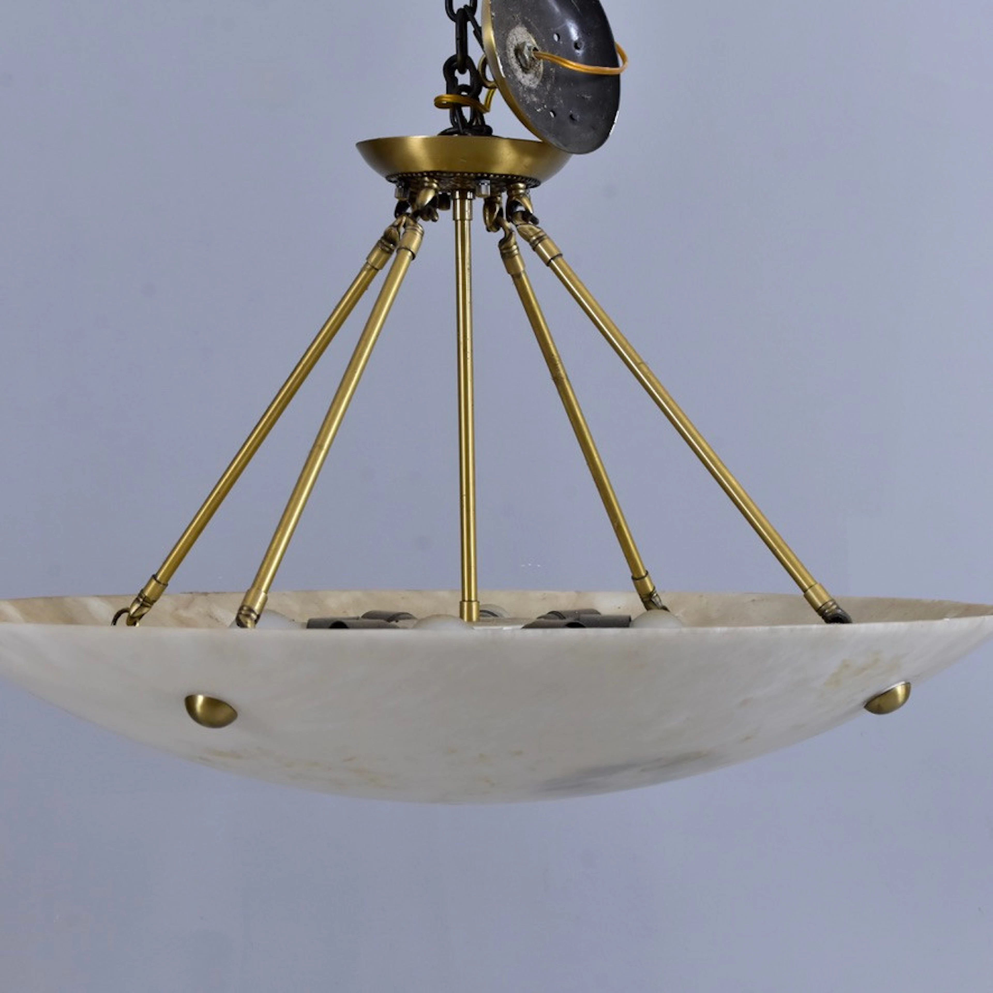 TAKPLAFOND, alabaster/mässing, 1900-tal.