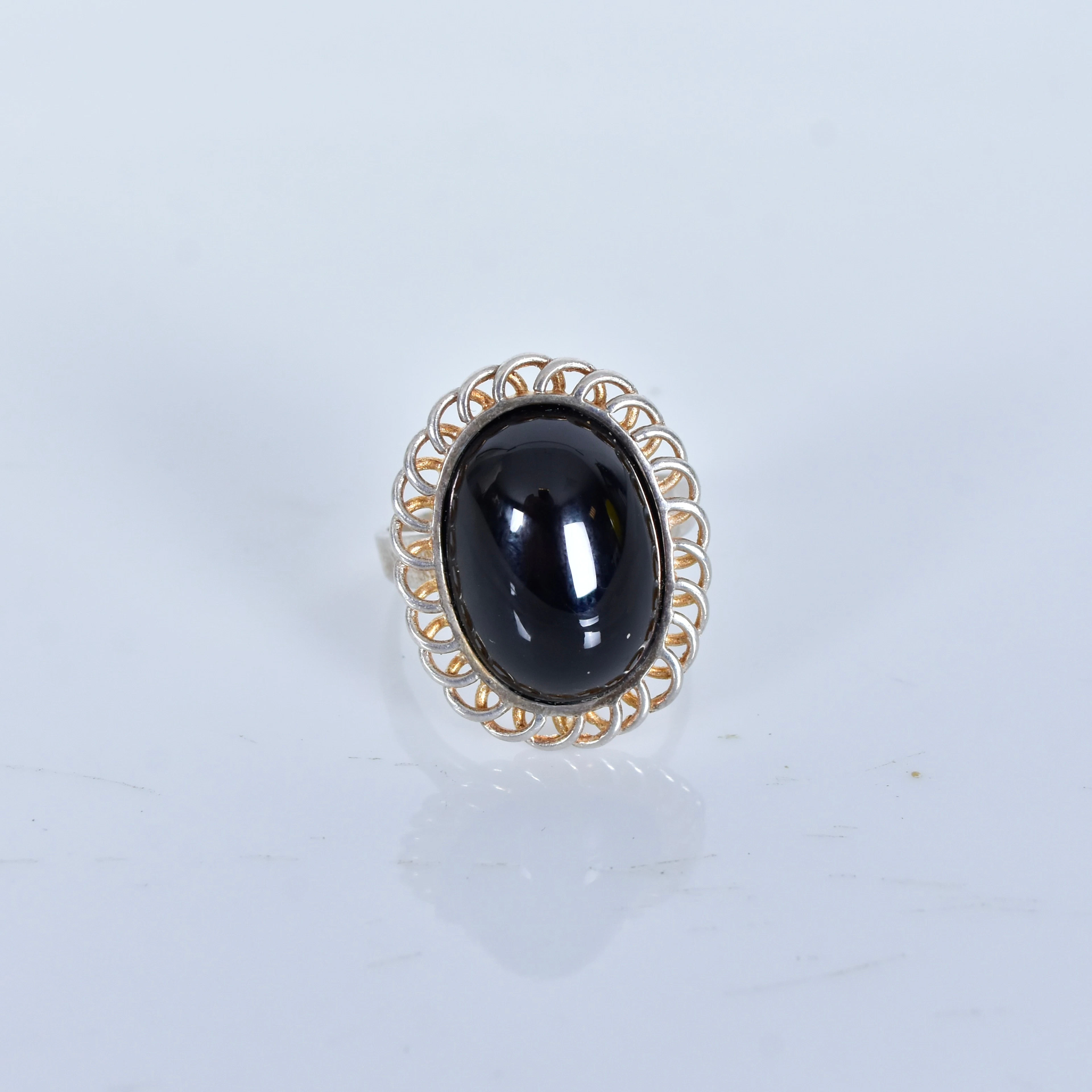 RING, silver med cabochonslipad onyx, Ekström Sweden AB Falköping 1986.