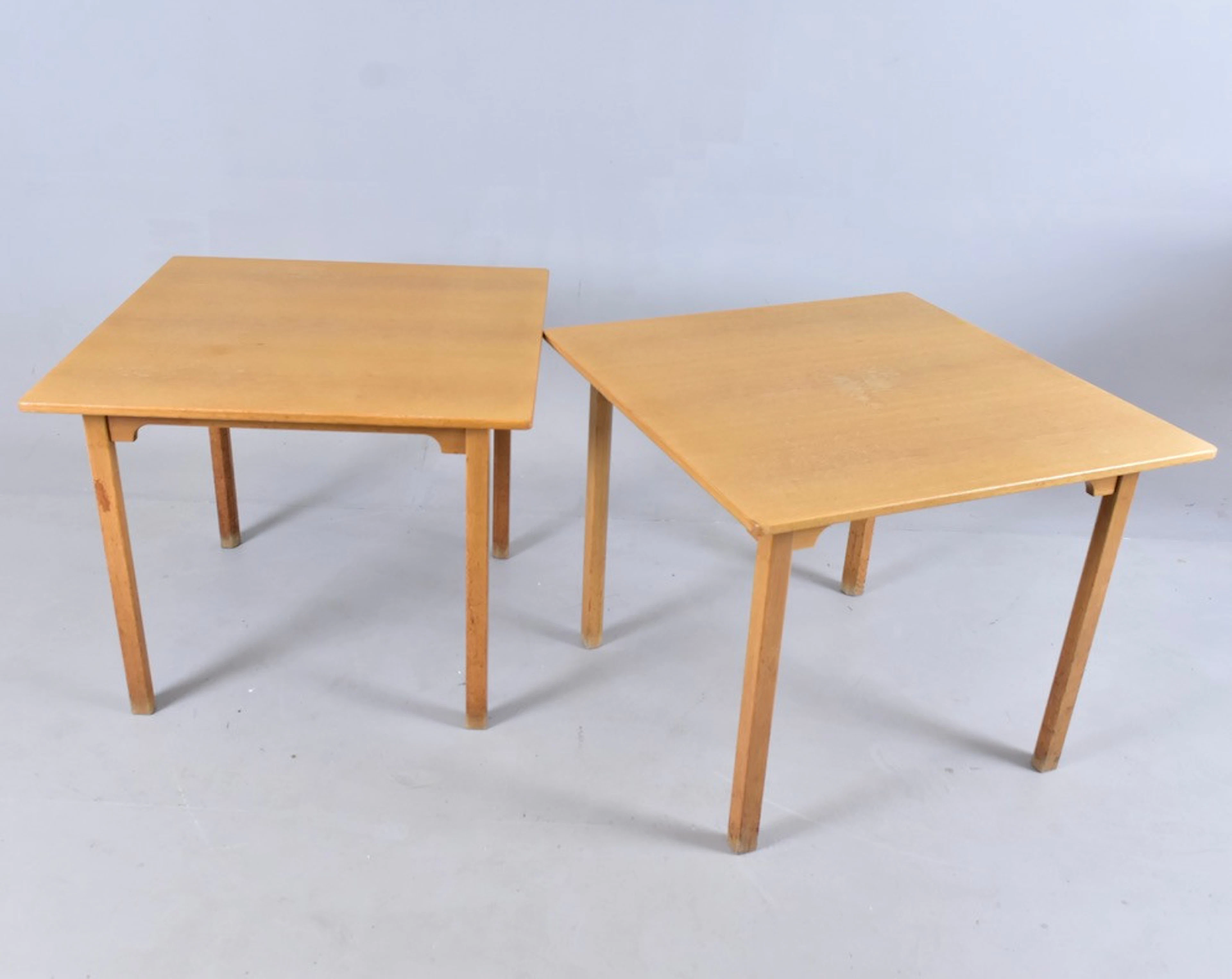 BÖRGE MOGENSEN. bord, 1 par, ek, Fredericia Stolefabrik, modell 6341.