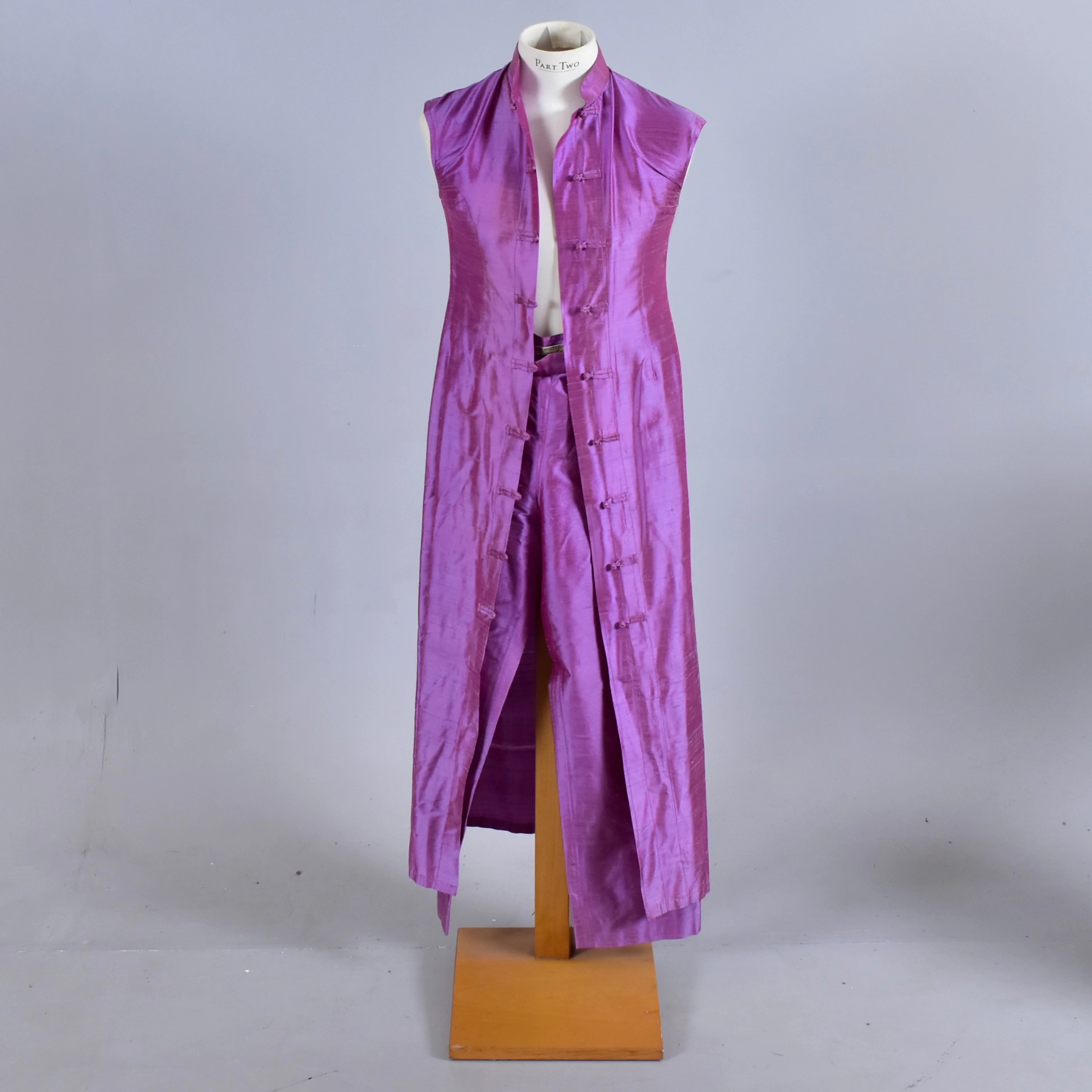 KAFTAN, Thaisiden, Mistero.