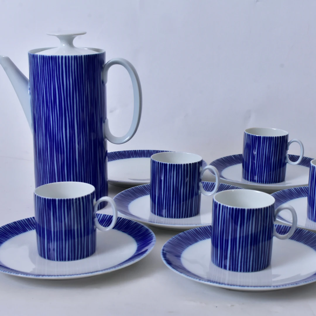 TAPIO WIRKKALA. Kaffeservis, 22-delar, porslin, "Variation", Thomas.