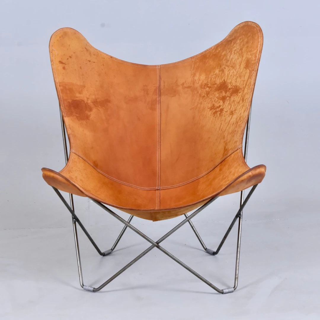 FLADDERMUSFÅTÖLJ, "Pampa Mariposa", Cuero Design.