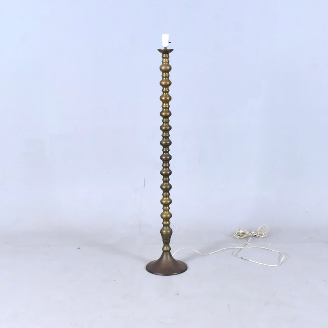 GOLVLAMPA, mässing, 1970-tal.
