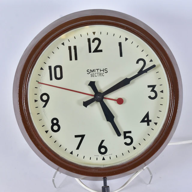 VÄGGUR, Smith Sectric, elektronisk, England.