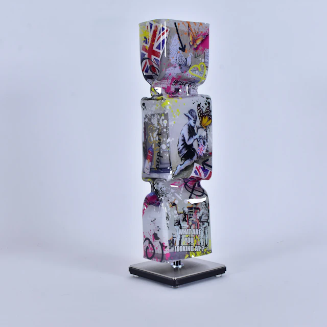 SKULPTUR, Ad van Hassel, liquid pop-art, Akryl, "Hommage to Banksy".