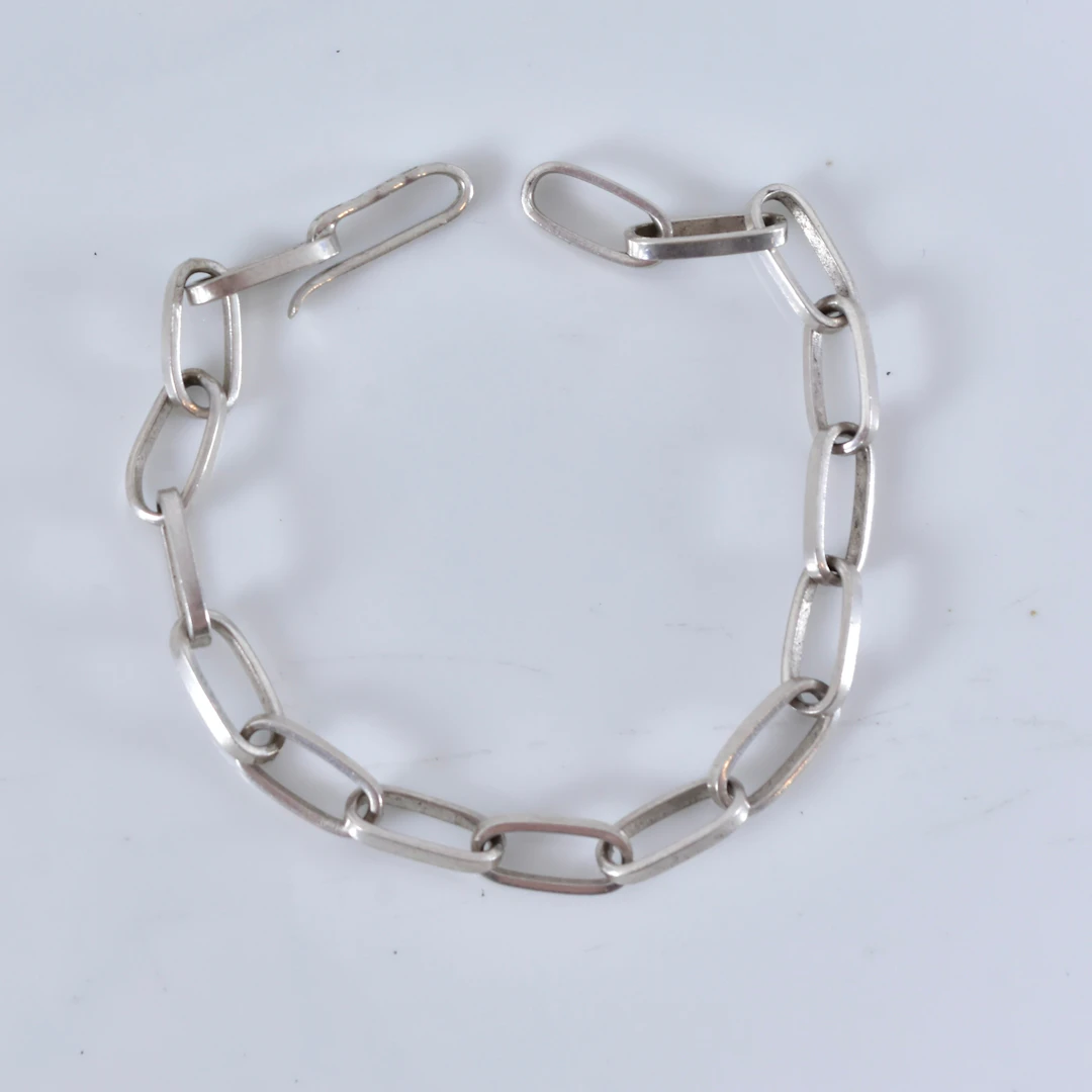 ARMBAND, silver, Laver Lindblom AB Juvelerare Stockholm 1967.
