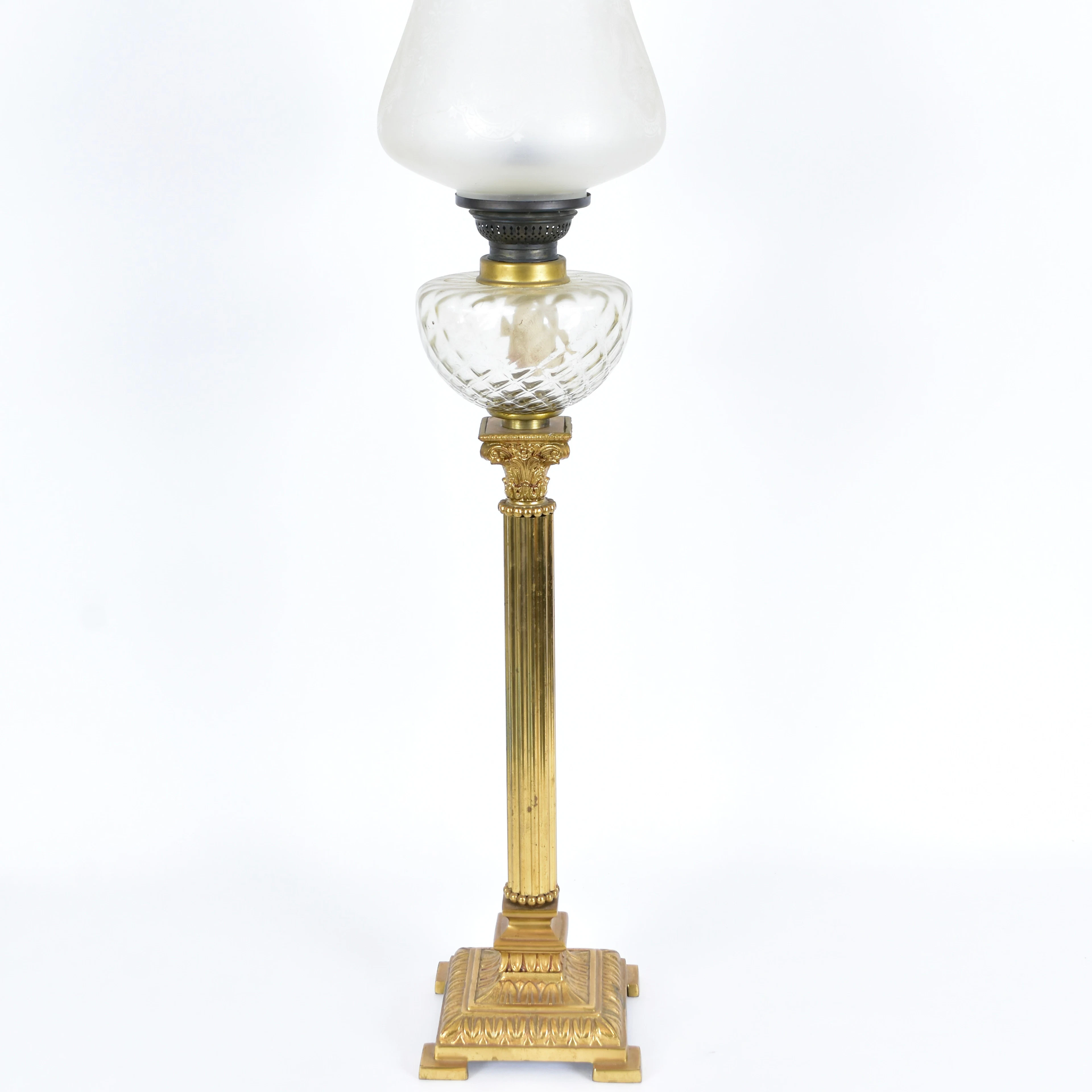 BORDSFOTOGENLAMPA, förgylld metall och glas, sekelskiftet 1900.