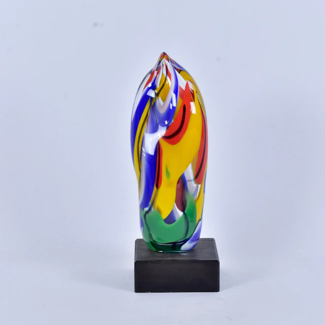 BJÖRN RÖNNQVIST. skulptur, polykrom glasmassa, "Springtime".