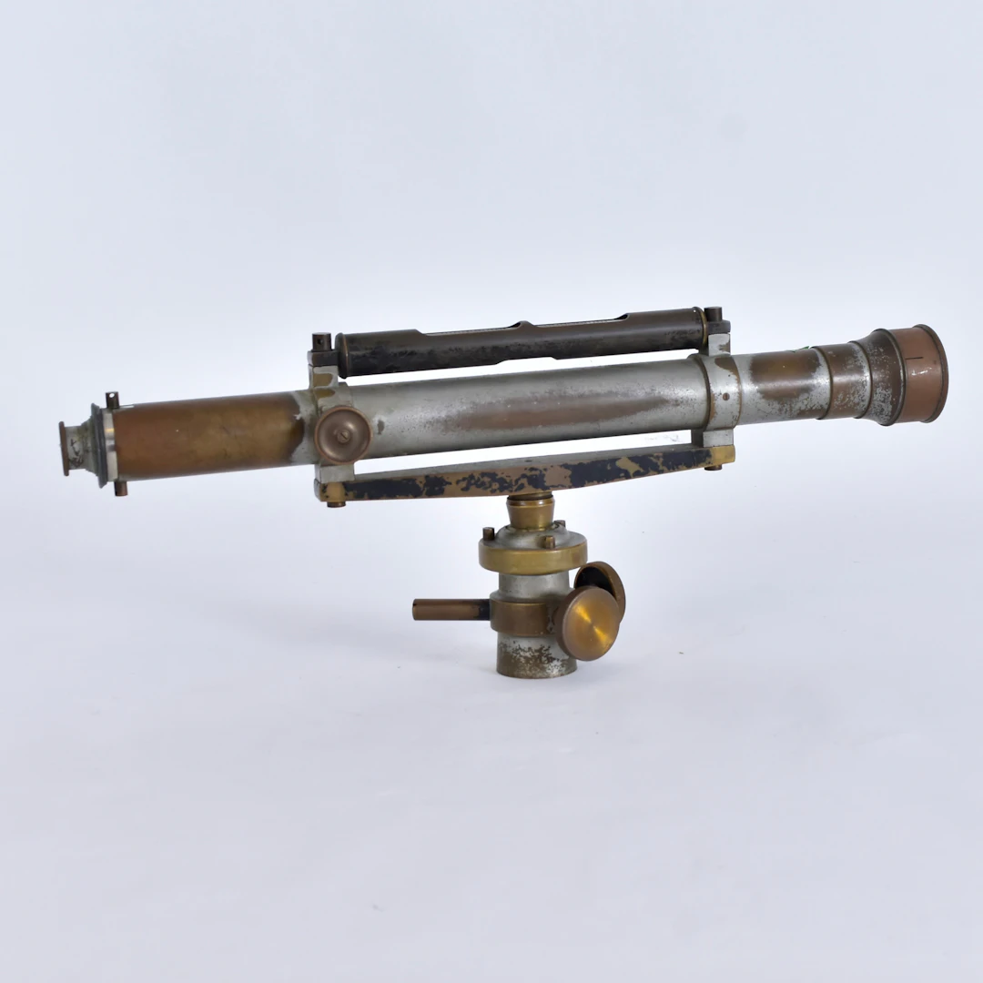AVVÄGNINGSINSTRUMENT FÖR LANTMÄTERI, 1900-tal.