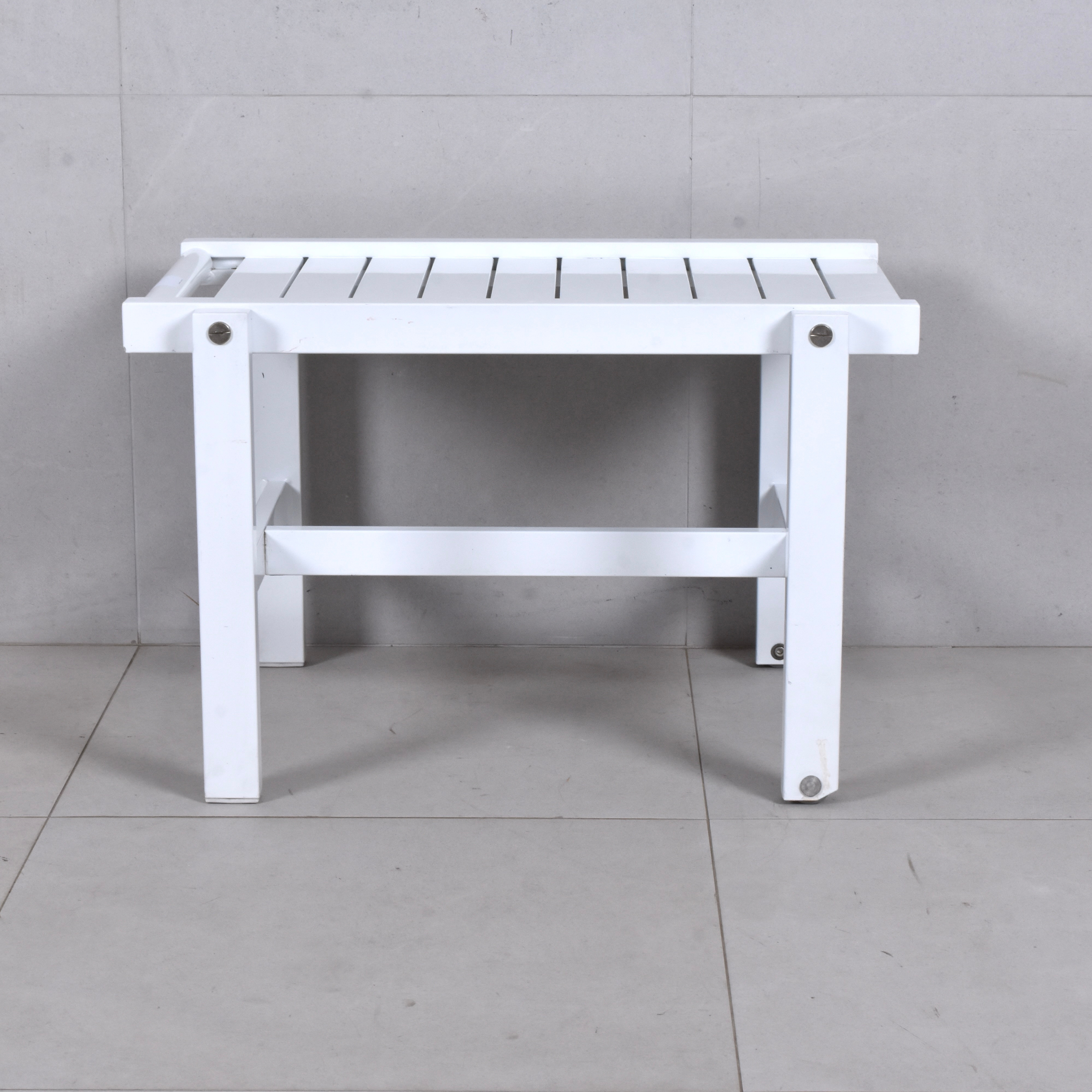 ELSA STACKELBERG. serveringsvagn, vitlackerad aluminium, Fri Form.