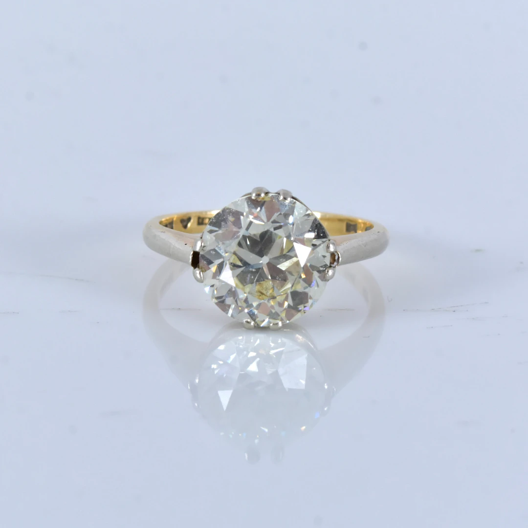 ENSTENSRING, 3,10ct, rödguld 18K.