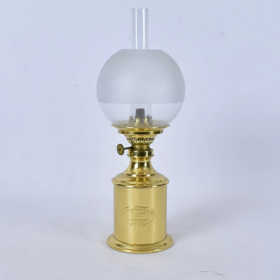 BORDSFOTOGENLAMPA, mässing och glas, G.V. Harnisch, köpenhamn.