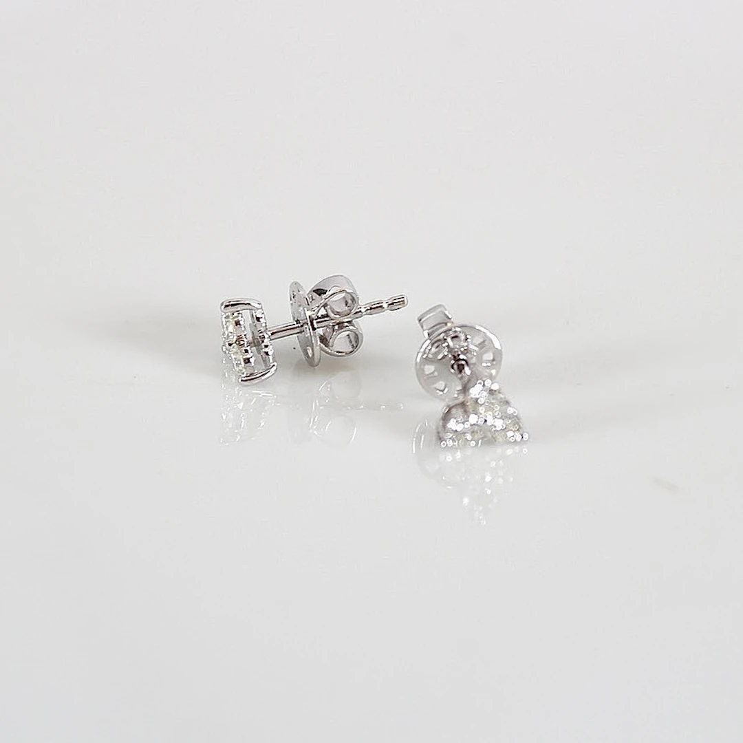 DIAMANTÖRHÄNGEN, ett par, 0,47ct, vitguld 18K.