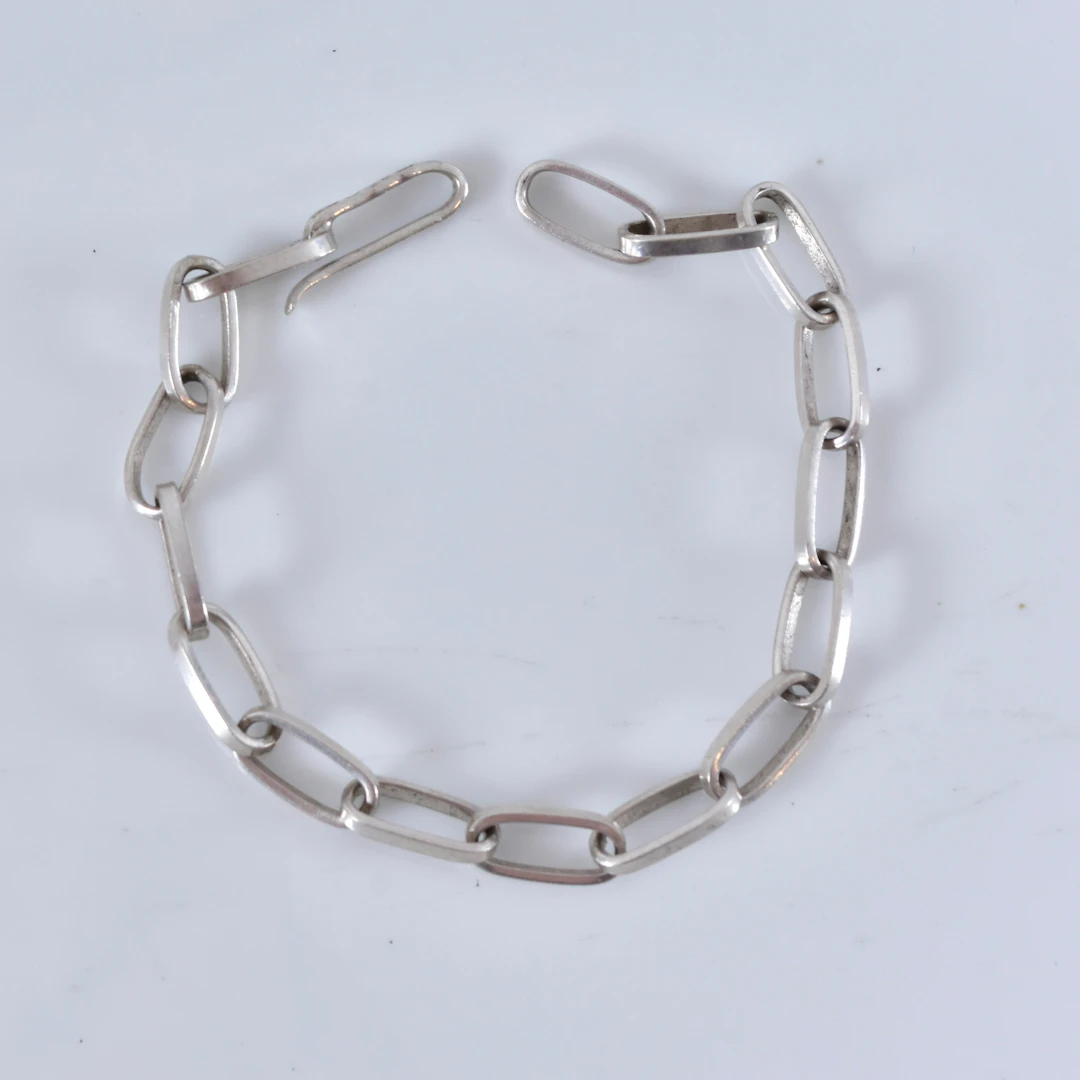 ARMBAND, silver, Laver Lindblom AB Juvelerare Stockholm 1967.