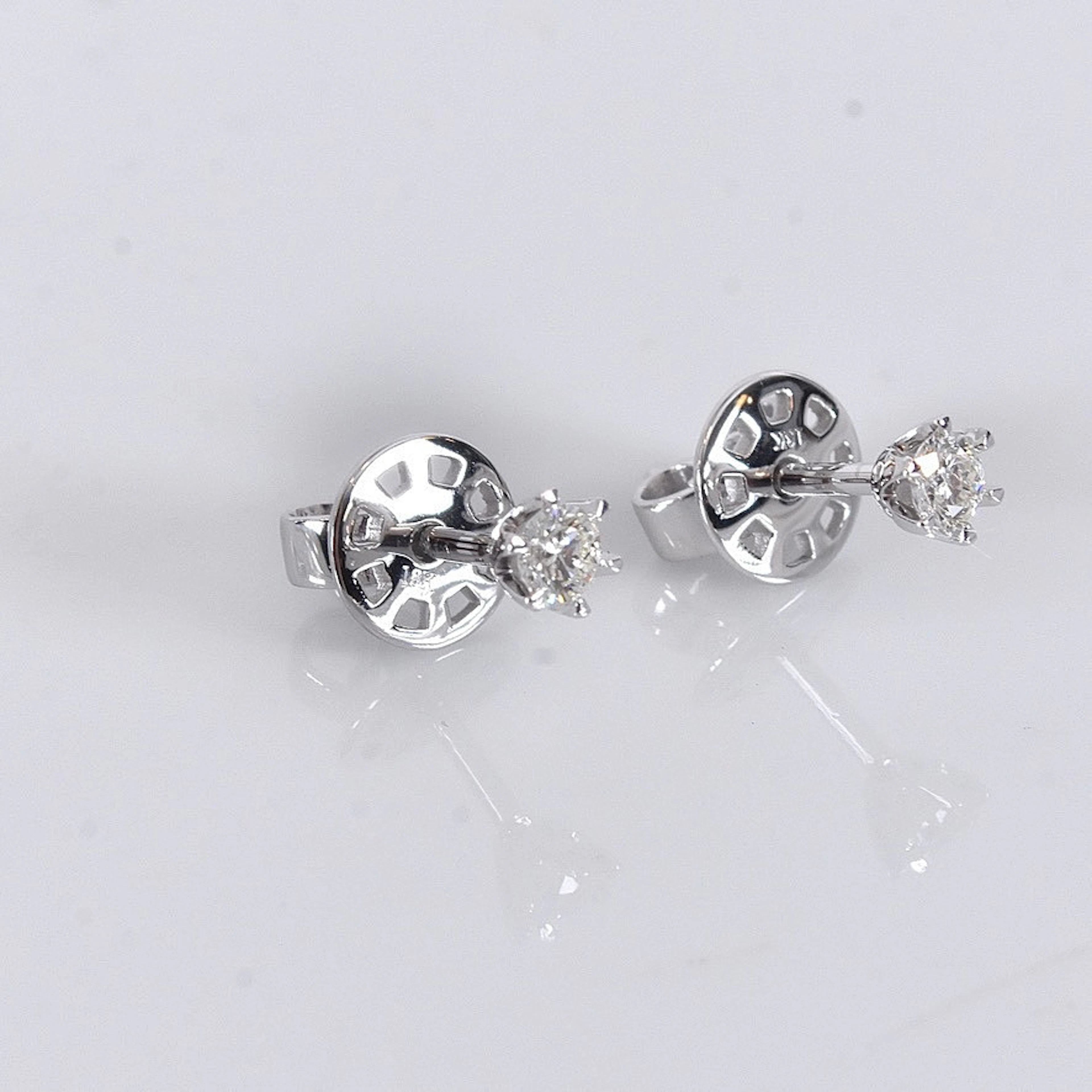 ENSTENSÖRHÄNGEN, 0,17ct, vitguld 18K.
