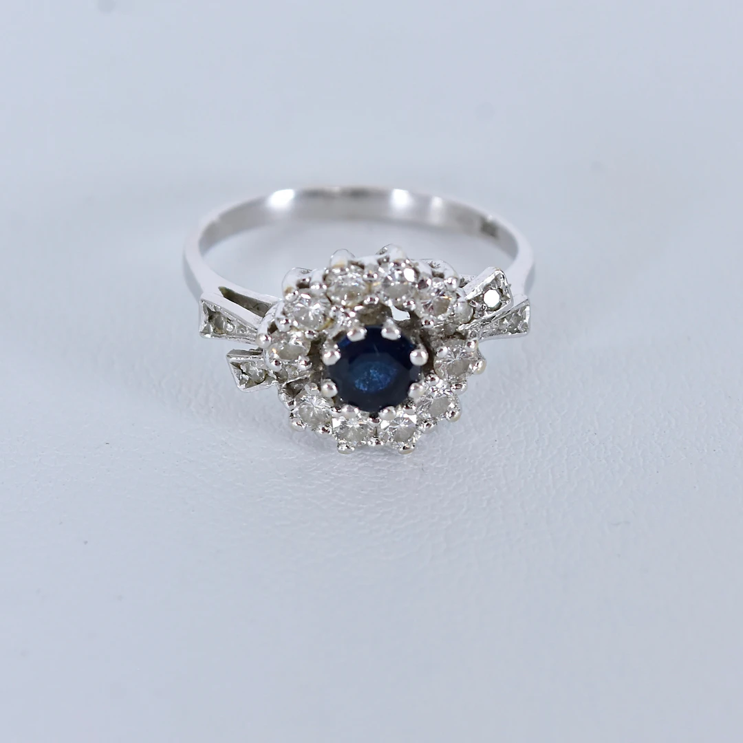 CARMOSÉRING, 0,46ct, vitguld 18K.