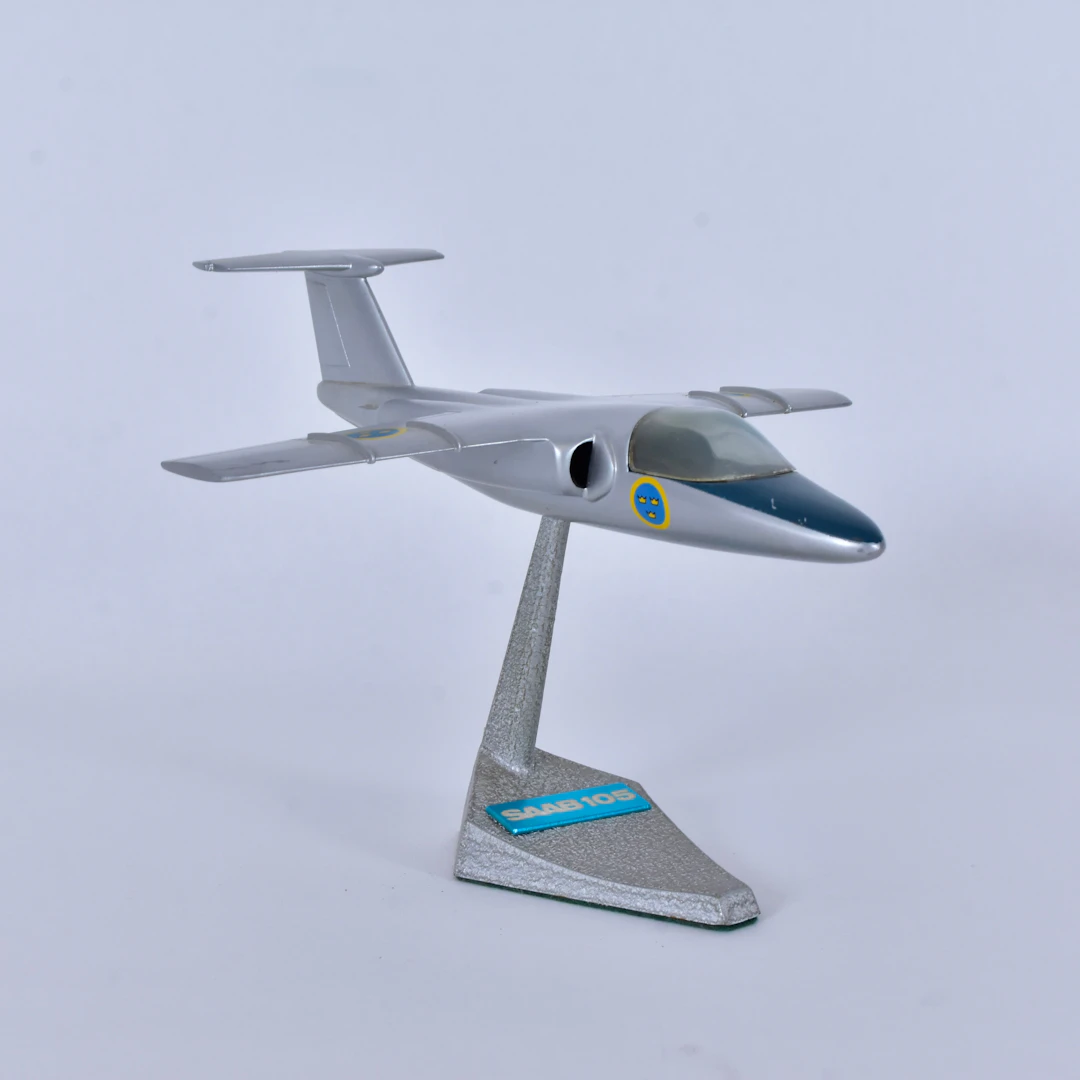 FLYGPLANSMODELL, Saab, (SK60).