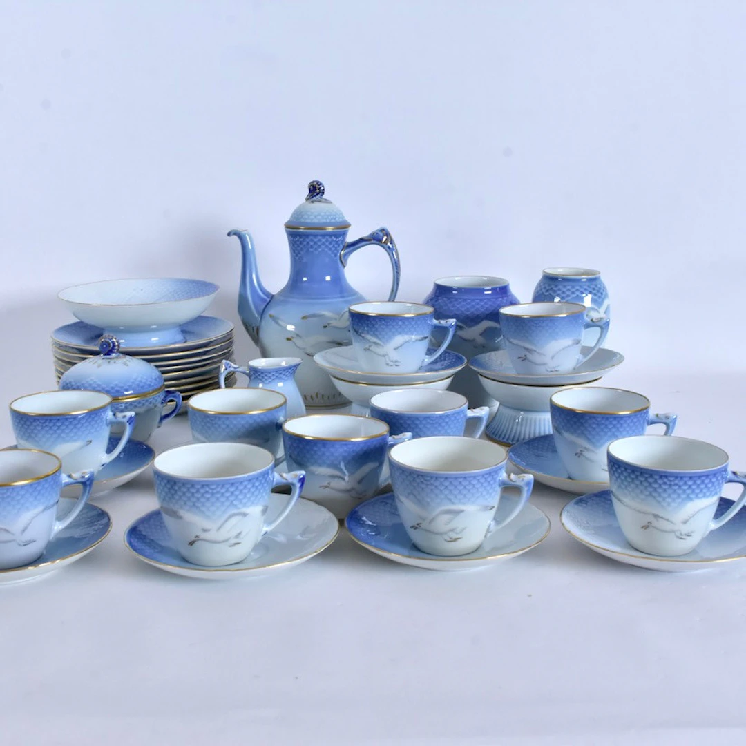 KAFFESERVIS, 28-delar, porslin, "Måsen", Bing&Gröndahl, Danmark.