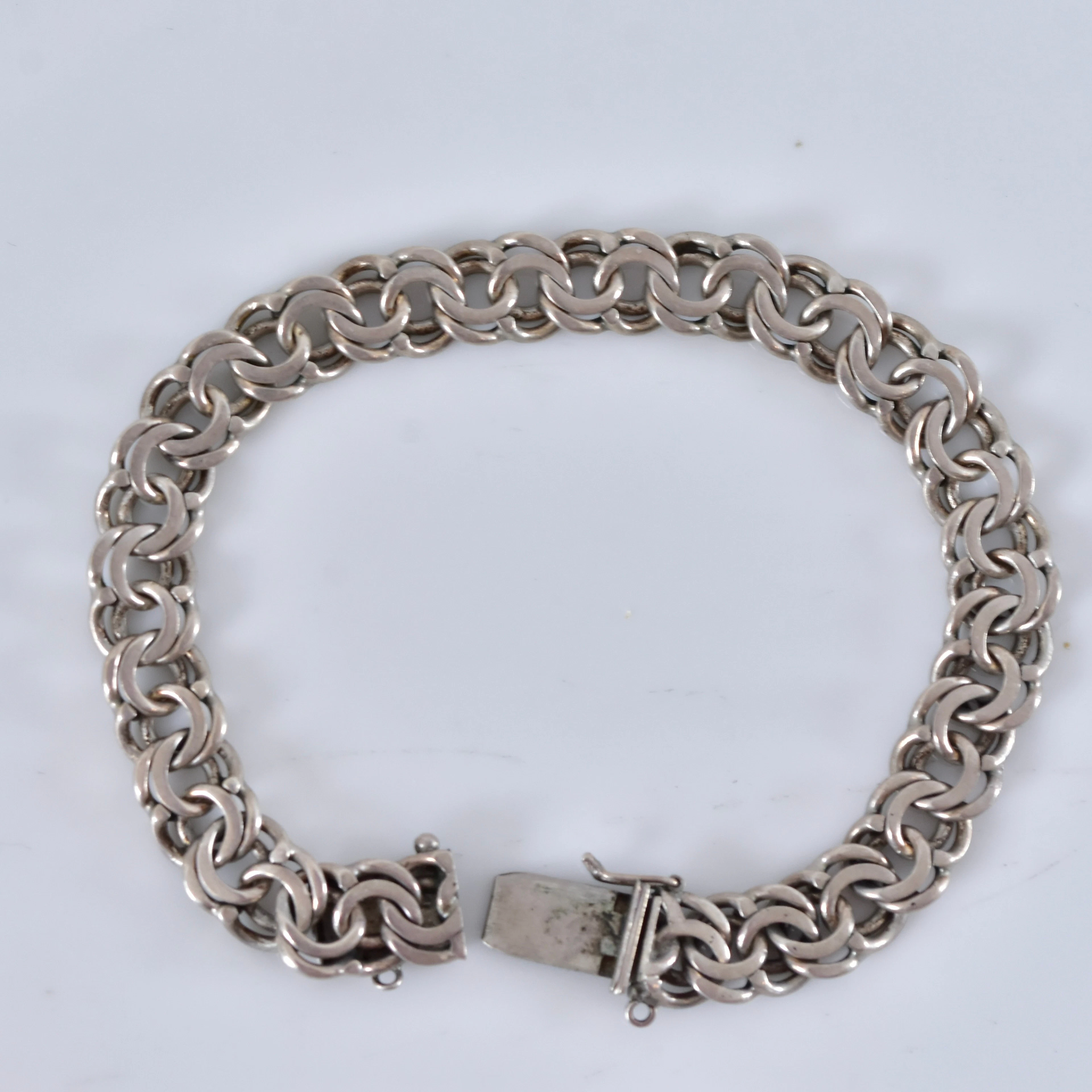 ARMBAND, bismarck, silver, Guldvaruhuset Stockholm 1947.