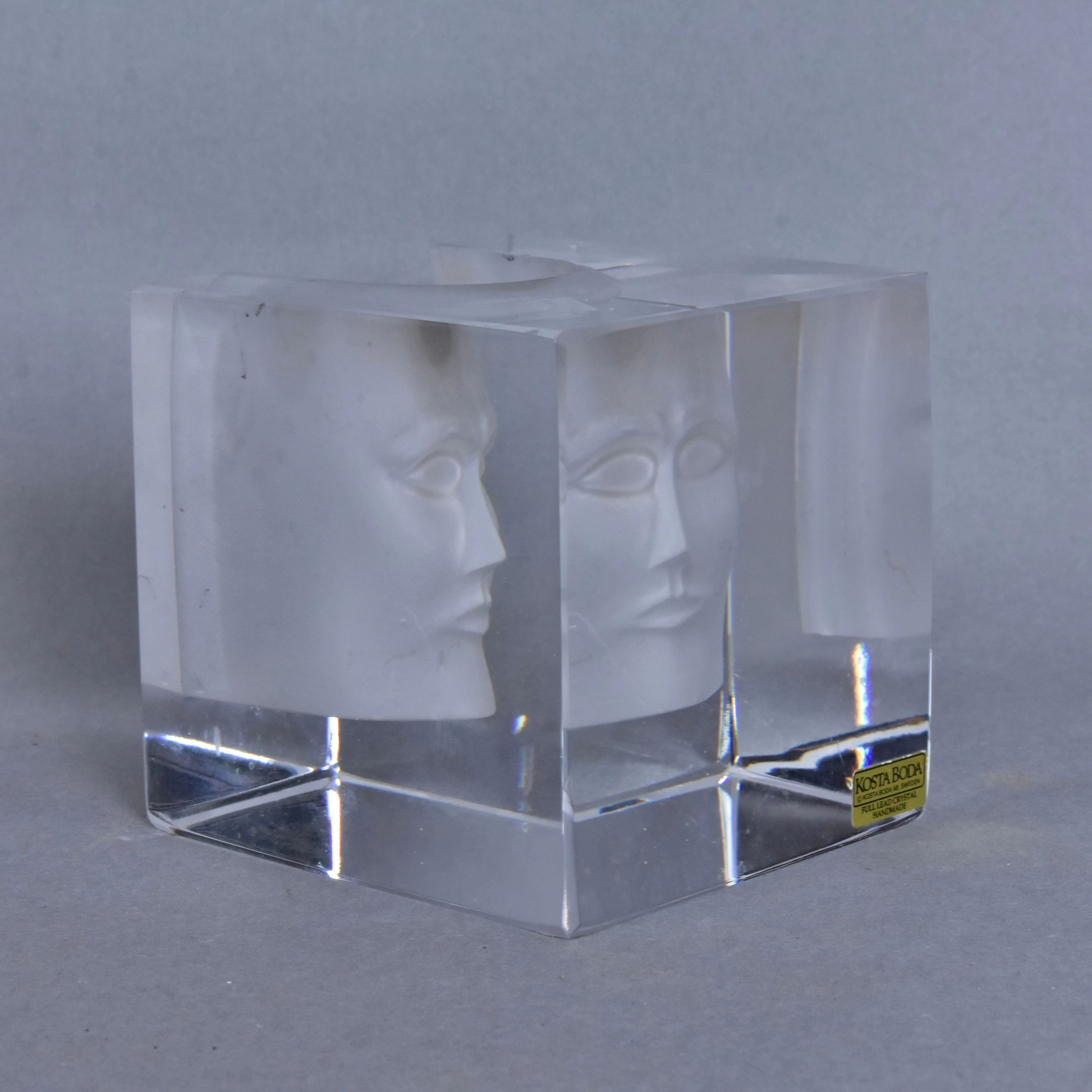 BERTIL VALLIEN. Skulptur, glas, Kosta.