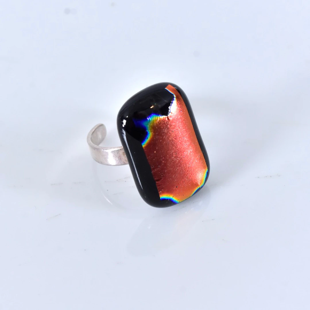RING, modernistisk, akryl och sterlingsilver.