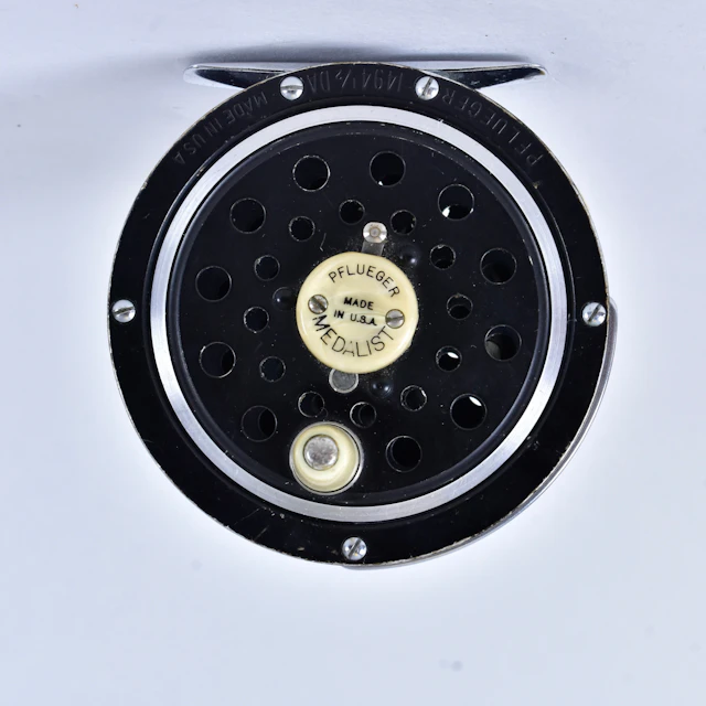 FLUGFISKERULLE, Pfleuger, Medalist 1494 1/2DA. Made in Usa.