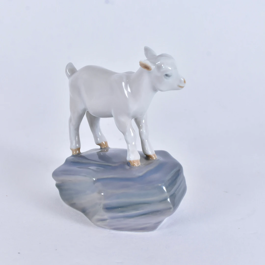 JEANNE GRUT. figurin, porslin, Royal Copenhagen.