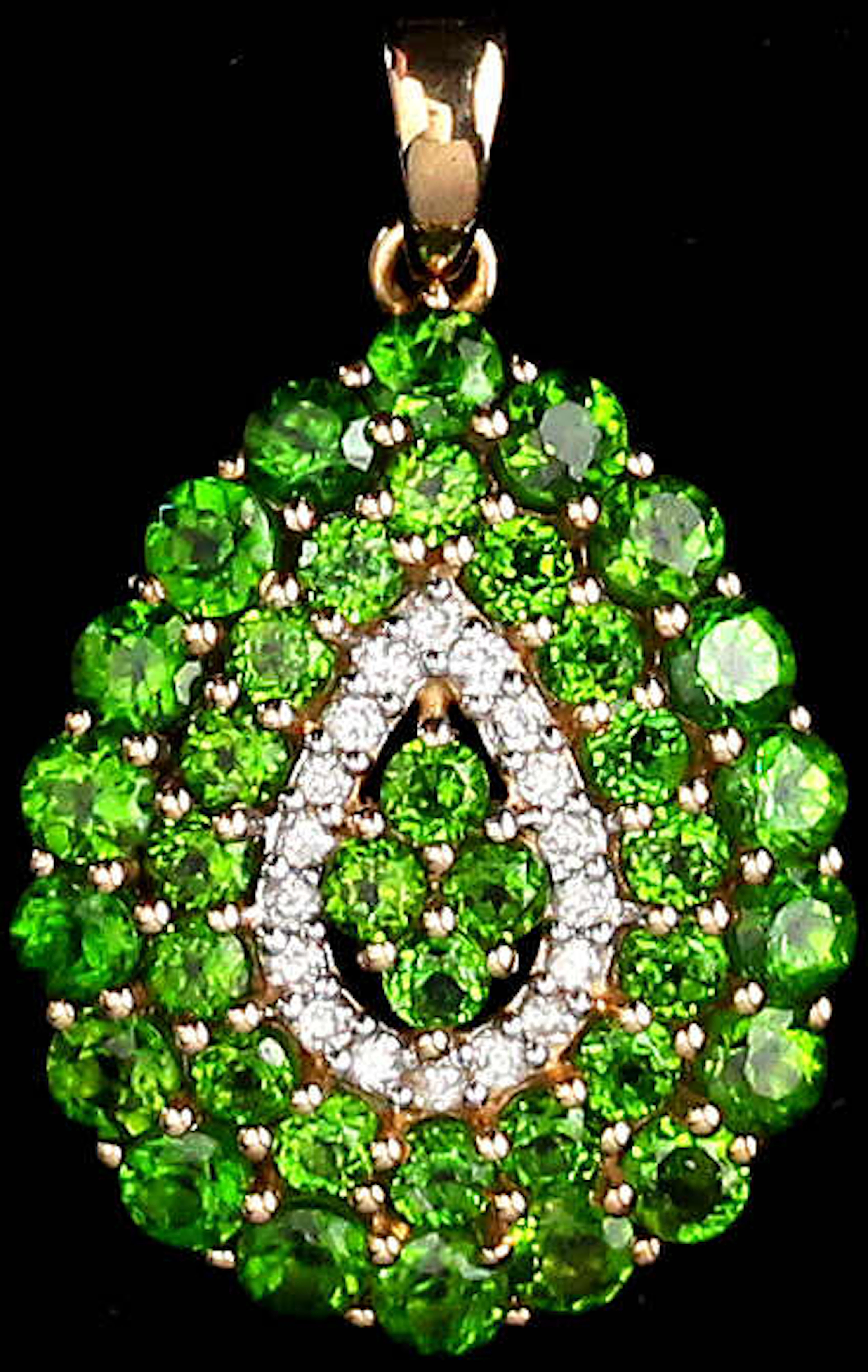 Schmuck und Accessoires aus Gold, Colliers und Halsketten
