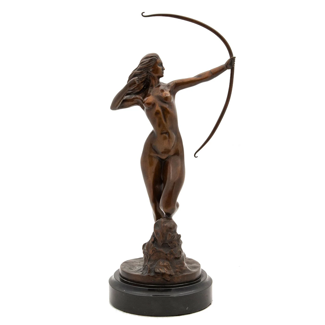 DIANA CAZADORA. MÉXICO, SXX. Bronce, patinado en color marrón; con