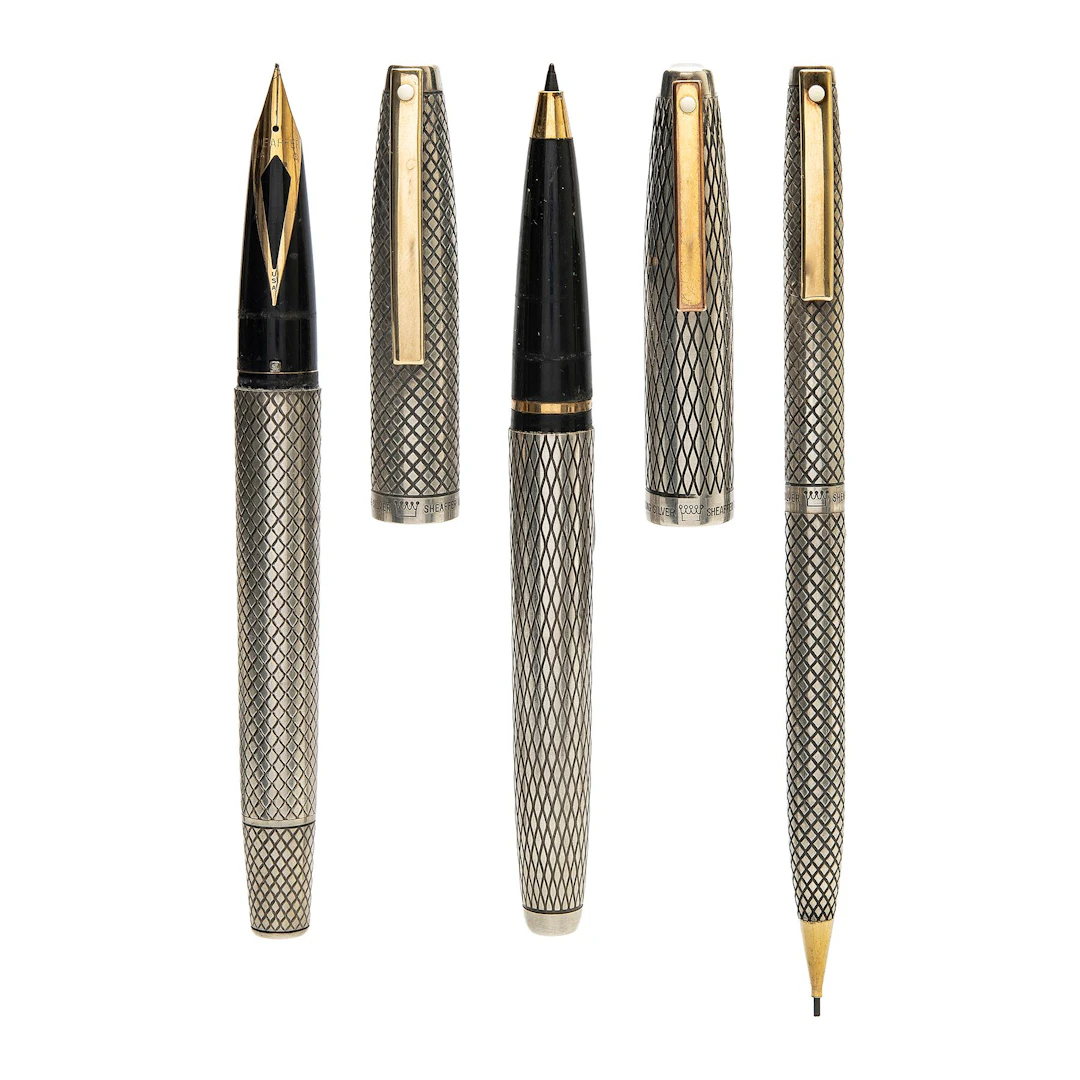 TRES ARTÍCULOS DE ESCRITURA SHEAFFER IMPERIAL EN PLATA .925 Y METAL DORADO