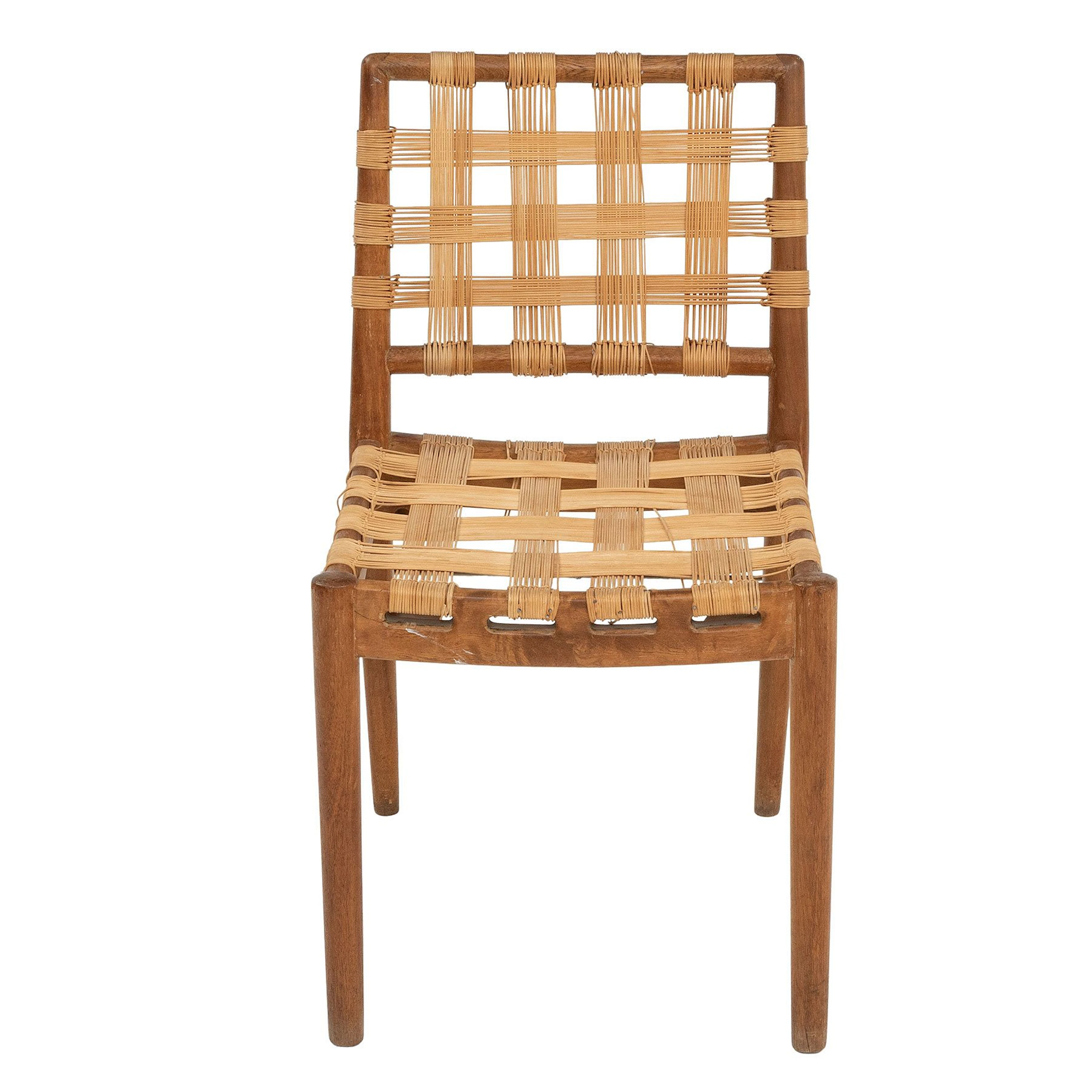 SILLA, SXX. Estilo Mid Century. Estructura de madera. Respaldo y asiento