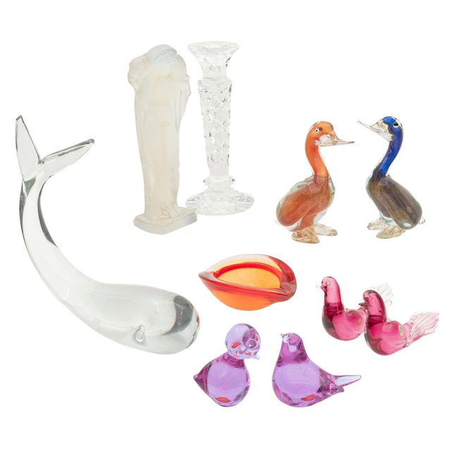 COLECCIÓN DE ARTÍCULOS DECORATIVOS SIGLO XX Elaborados en vidrio soplado
