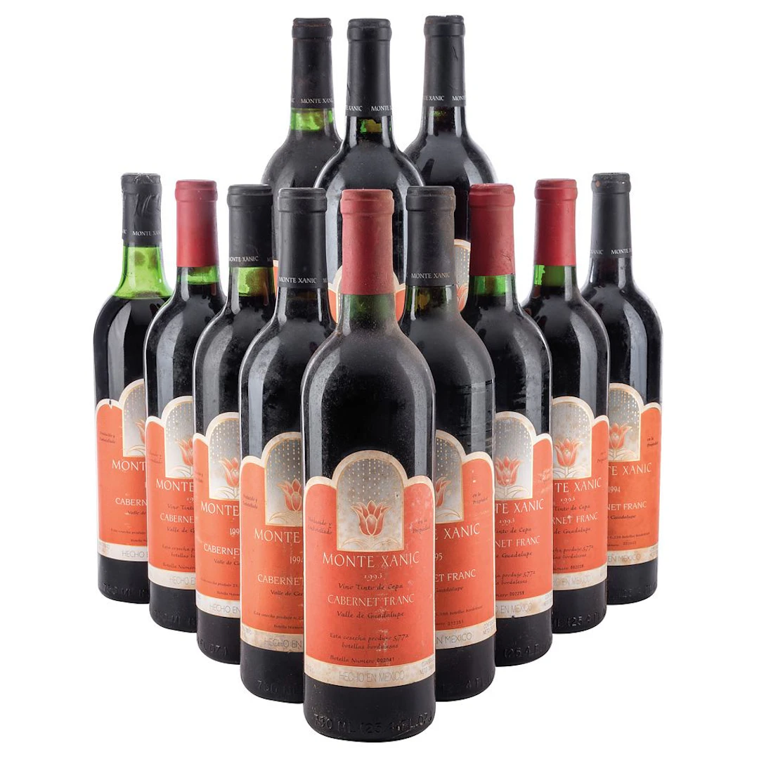 Vertical Cabernet Franc Cosechas: 1993 (4), 1994 (4), 1995 (4) Piezas: 12
