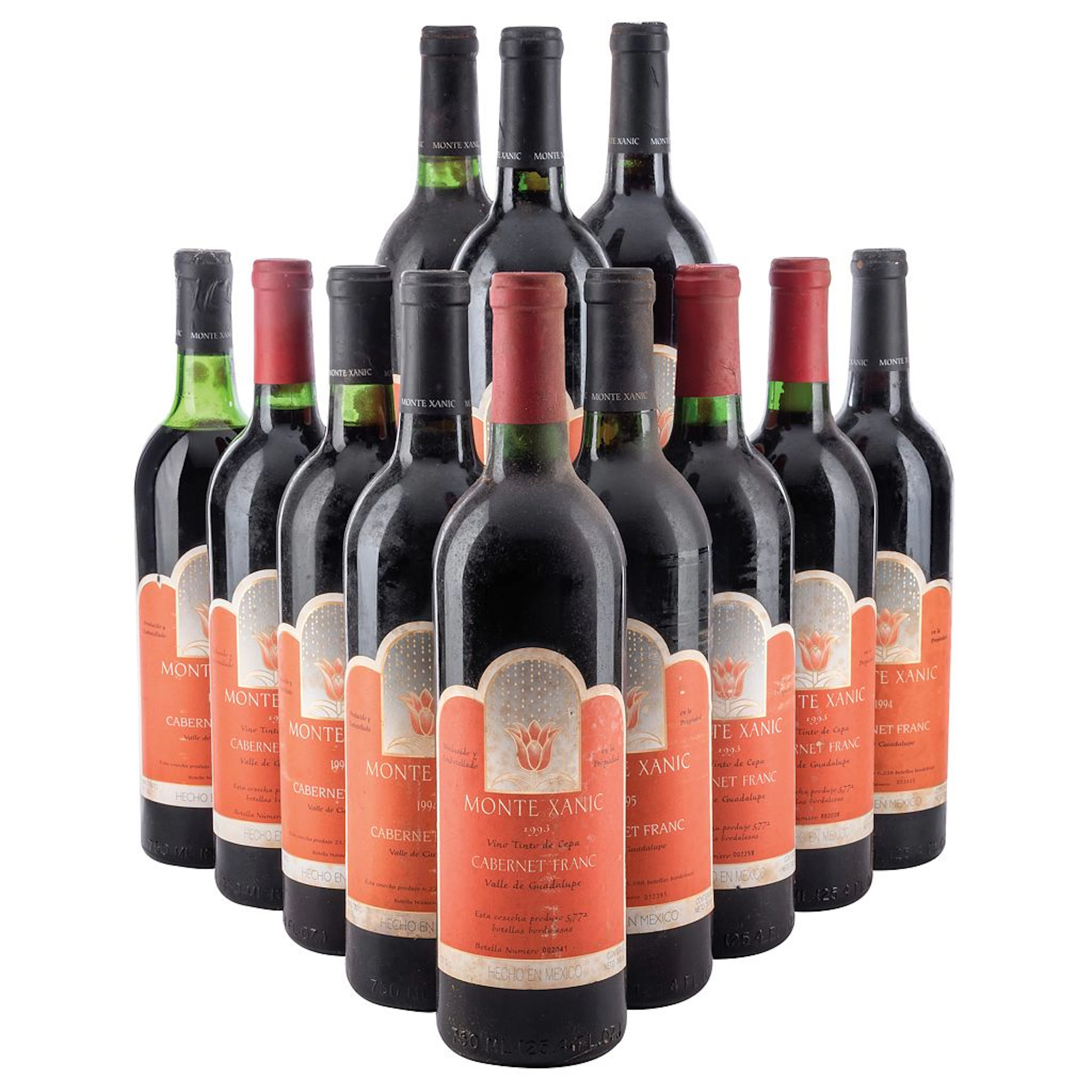 Vertical Cabernet Franc Cosechas: 1993 (4), 1994 (4), 1995 (4) Piezas: 12