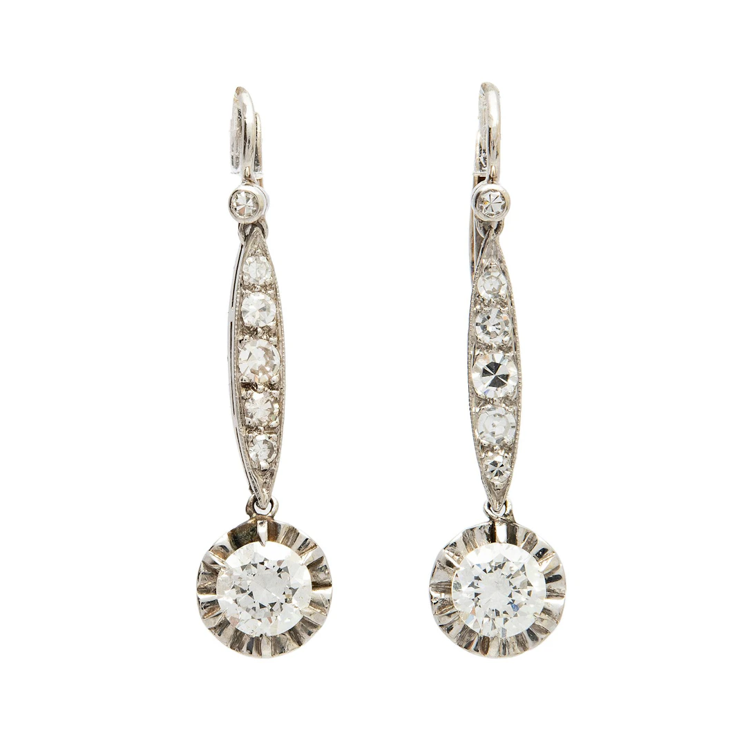 PAR DE ARETES CON DIAMANTES EN PLATINO Y ORO BLANCO DE 10K