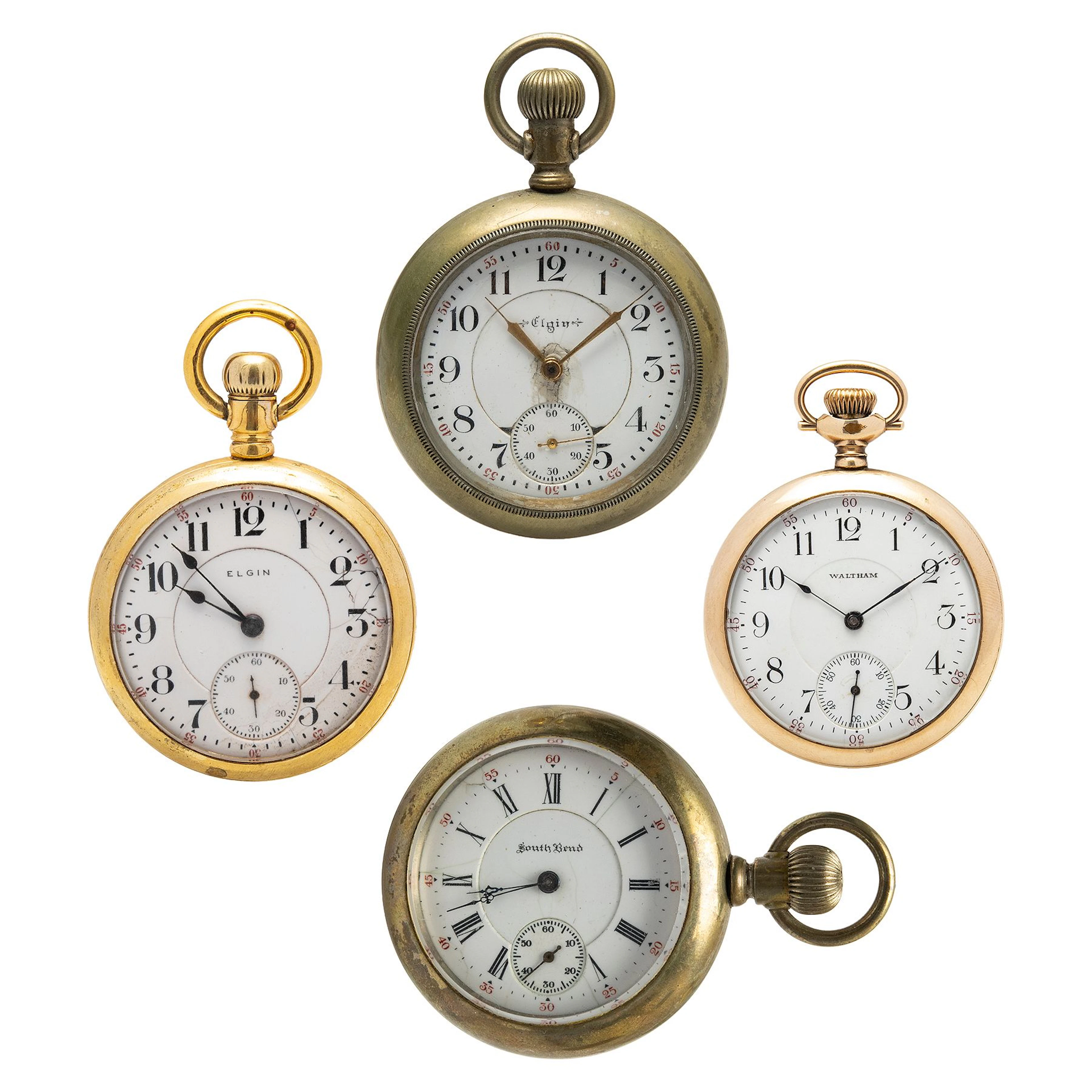 CUATRO RELOJES DE BOLSILLO EN METAL BASE, DORADO, MARCAS SOUTH BEND