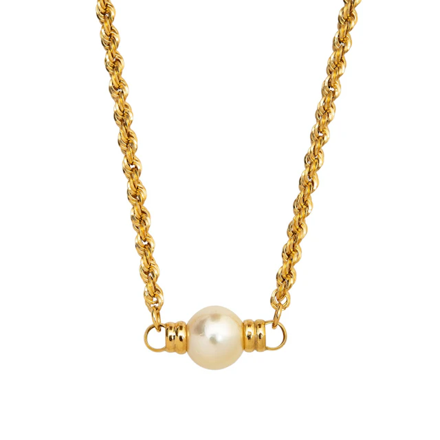COLLAR CON PERLA CULTIVADA EN ORO AMARILLO DE 18K