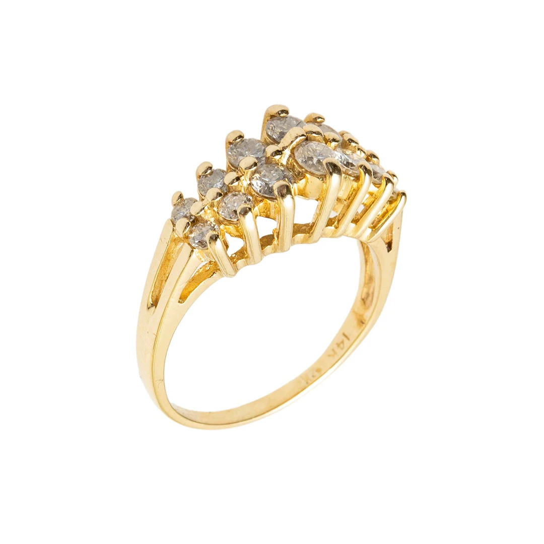 ANILLO CON DIAMANTES EN ORO AMARILLO DE 14K