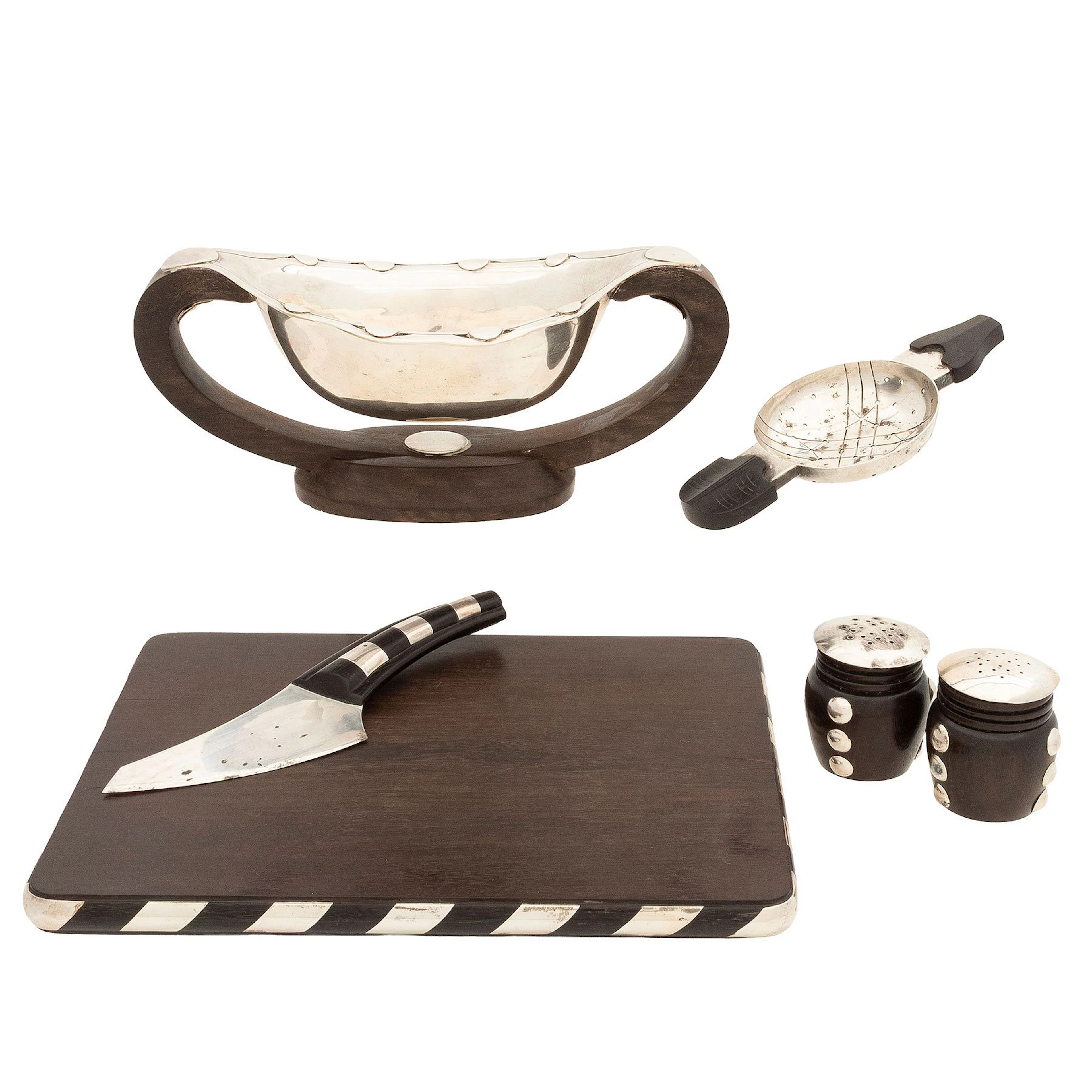 LOTE DE ACCESORIOS PARA MESA. MÉXICO, SXX. Diseños de WILLIAM SPRATLING