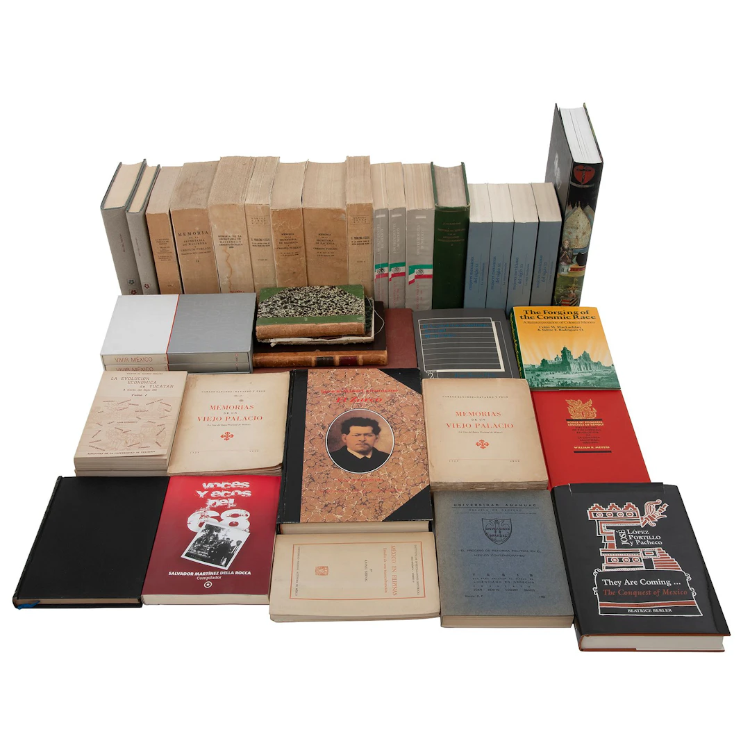 COLECCIÓN DE LIBROS DE TEMAS VARIOS SOBRE MÉXICO S XX Y XXI Varias