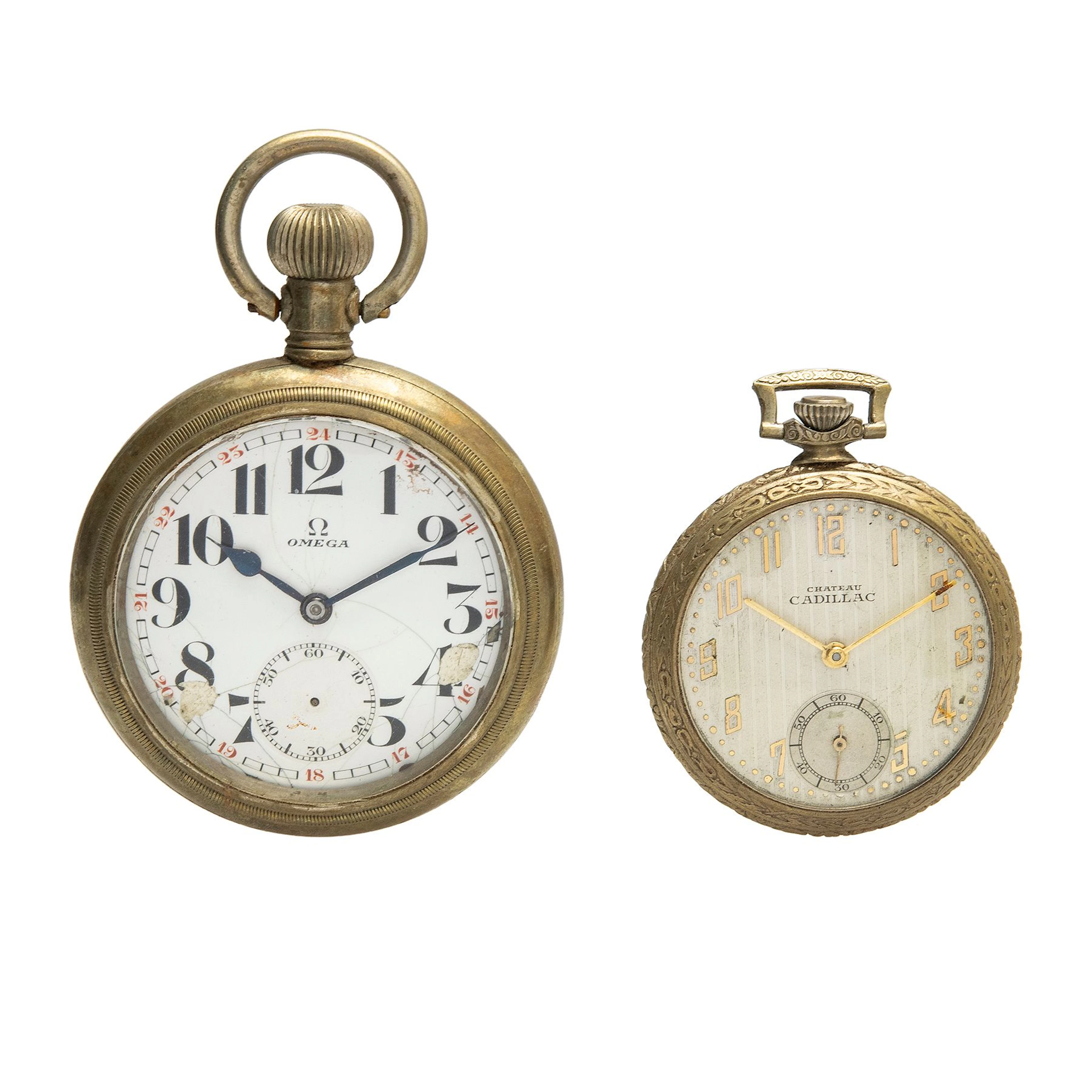 DOS RELOJES DE BOLSILLO OMEGA Y CHATEAU CADILLAC EN METAL PLATEADO