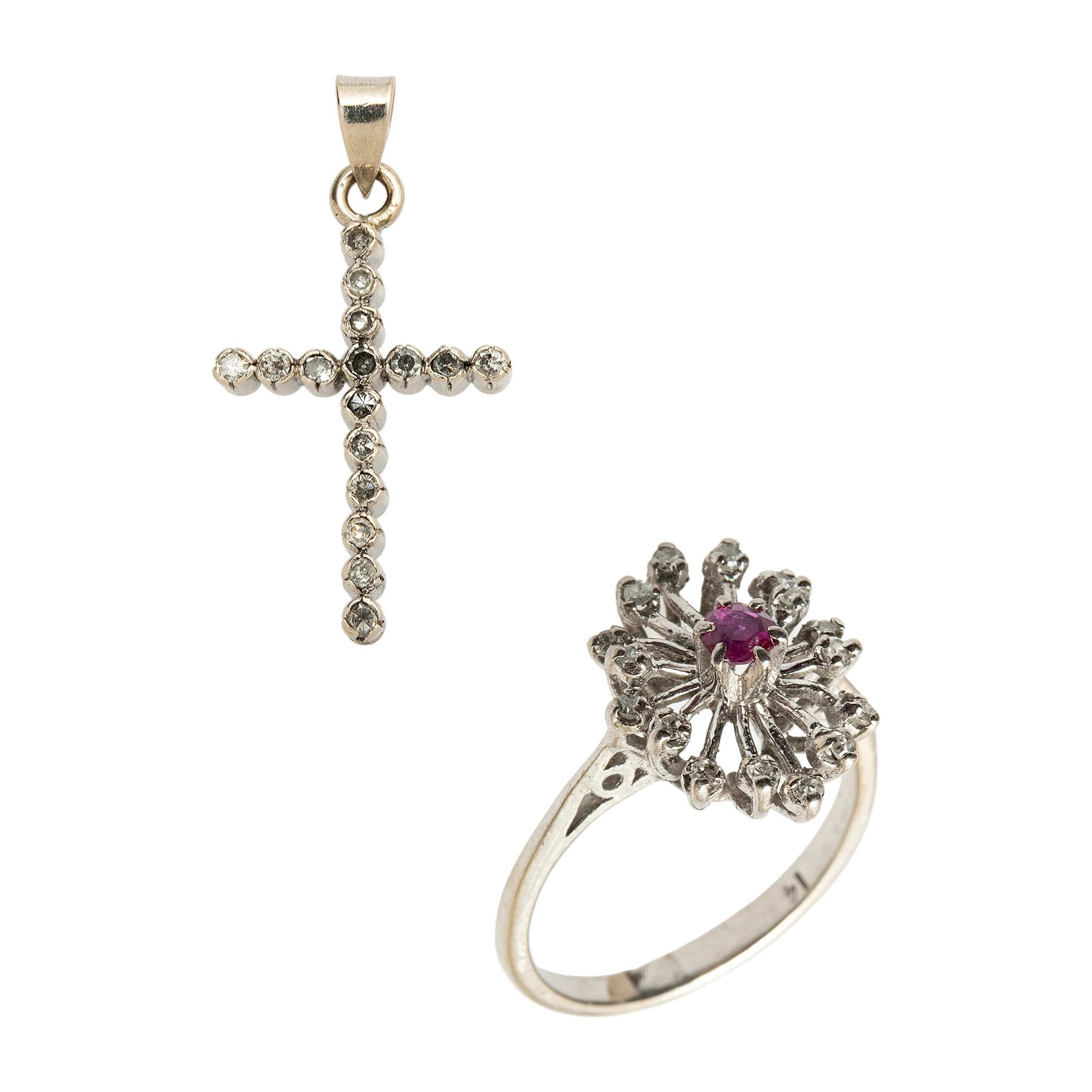 ANILLO Y CRUZ CON DIAMANTES Y RUBI EN PLATA PALADIO