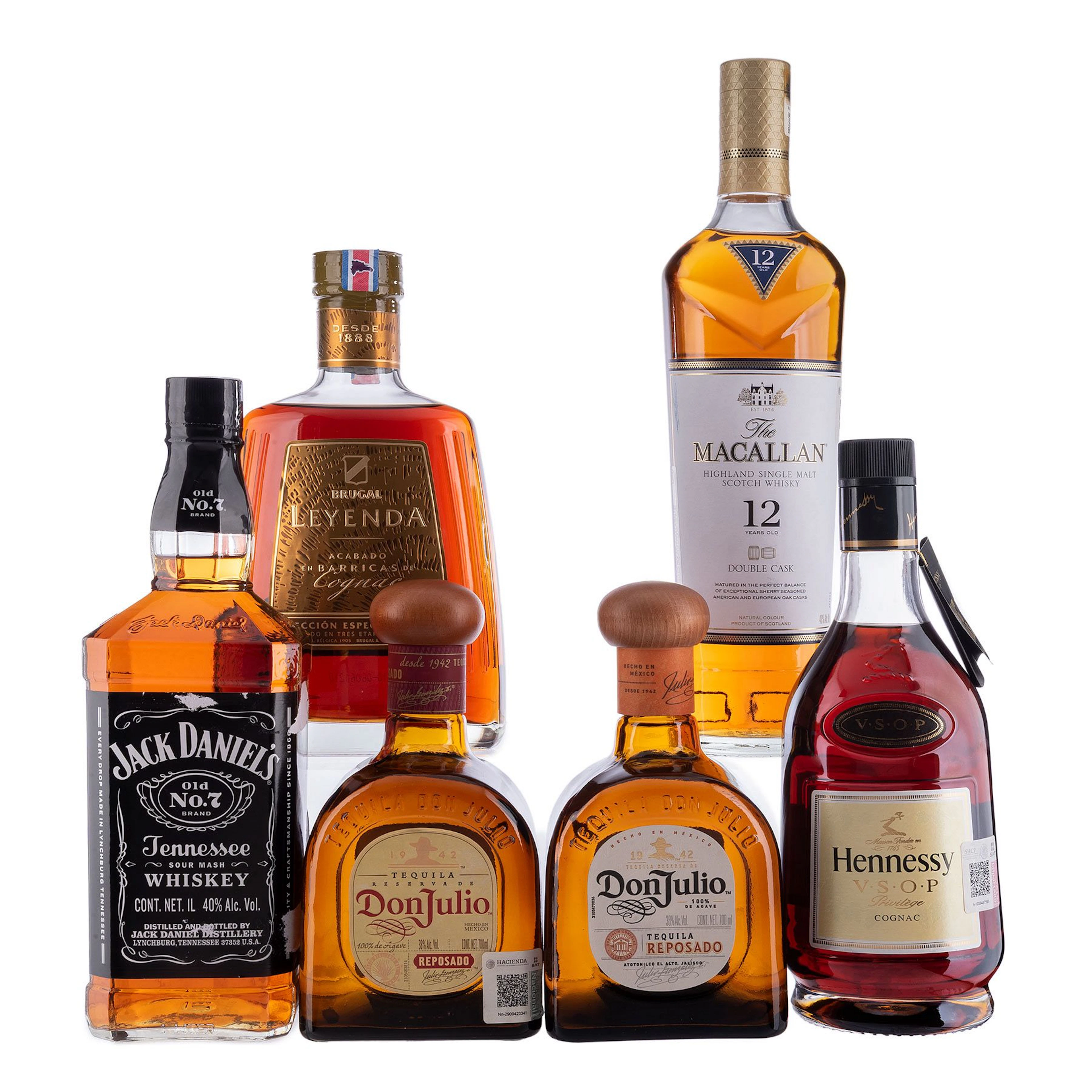Destilados varios: Macallan 12 años. Jack Daniels. Hennessy VSOP.