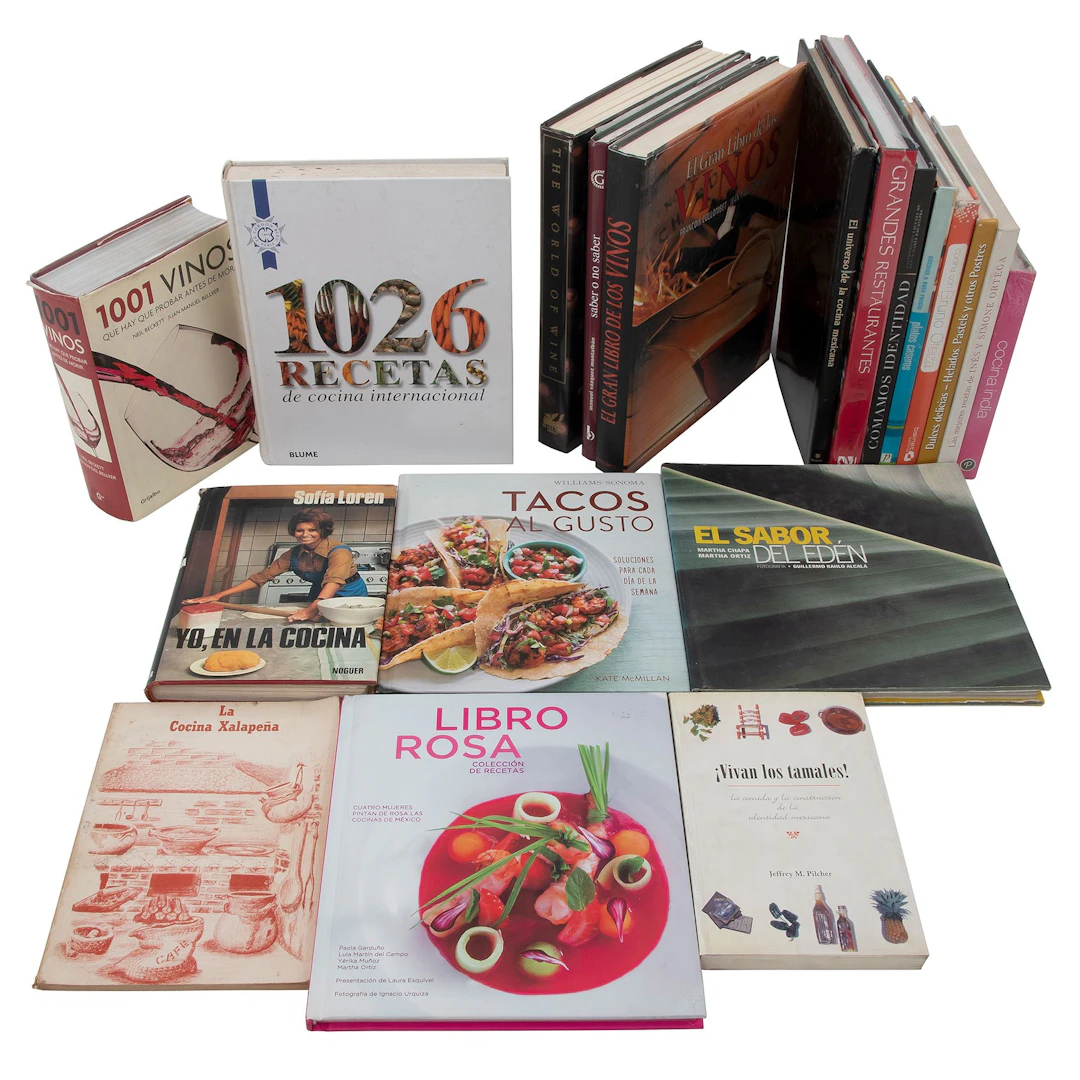 LOTE DE LIBROS SOBRE COCINA S XX Y XXI Varias épocas. Títulos: El