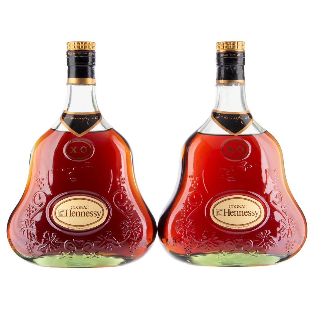 Hennesy XO Cognac Francia Piezas: 2