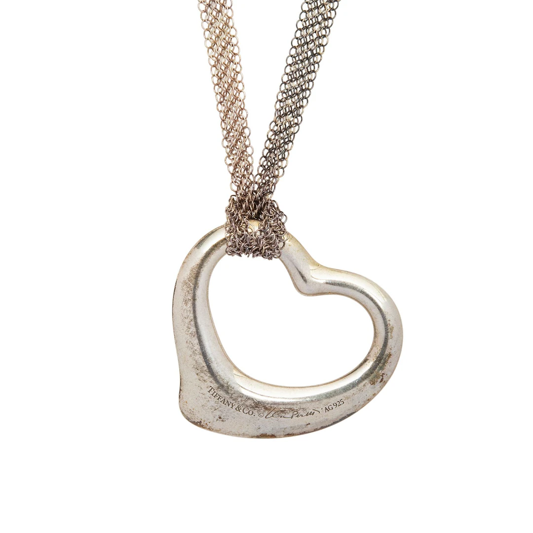 GARGANTILLA Y PENDIENTE EN PLATA DE LA FIRMA TIFFANY & CO. COLECCIÓN