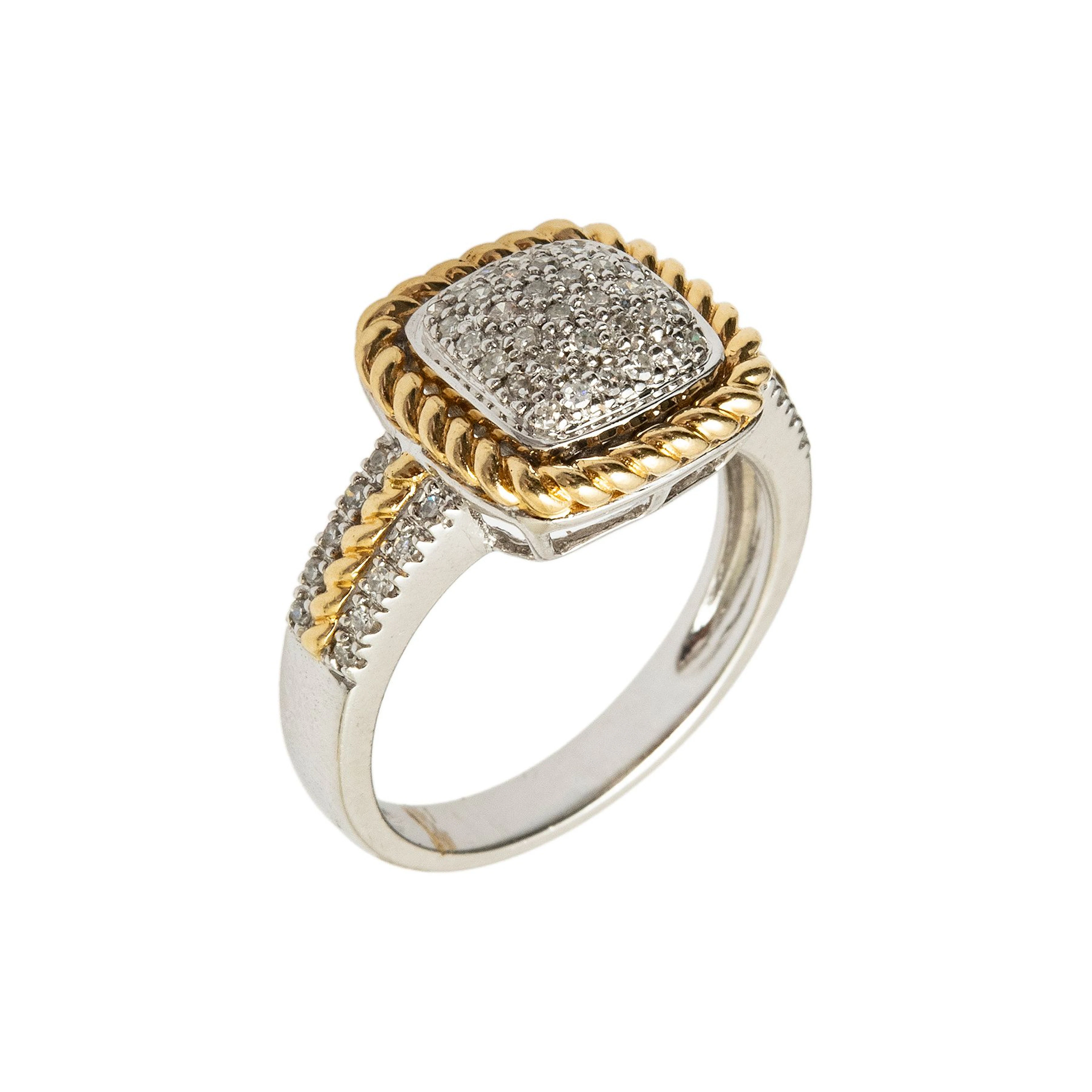 ANILLO CON DIAMANTES EN ORO AMARILLO Y BLANCO DE 14K