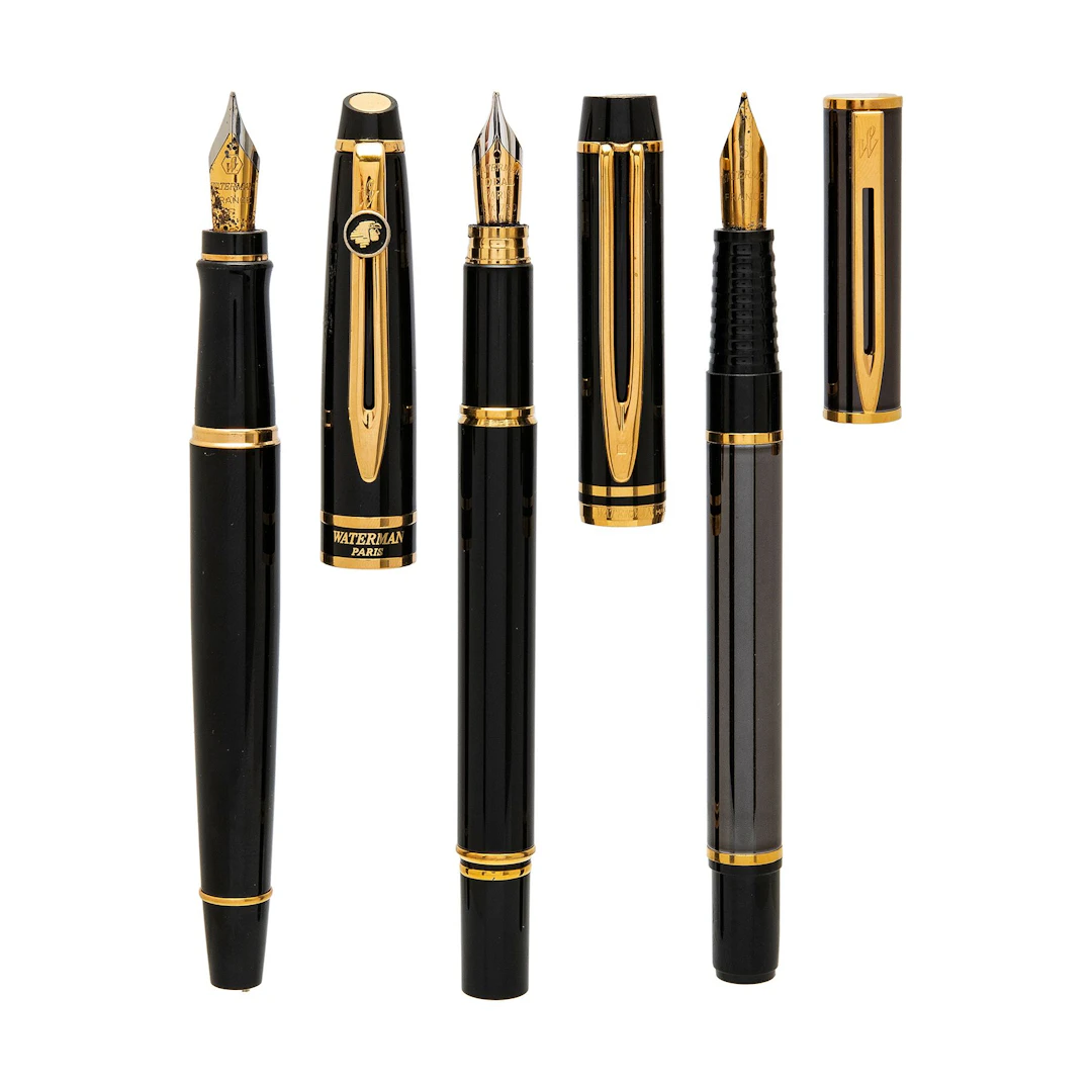 TRES ARTICULOS DE ESCRITURA WATERMAN EN ESMALTE Y METAL DORADO