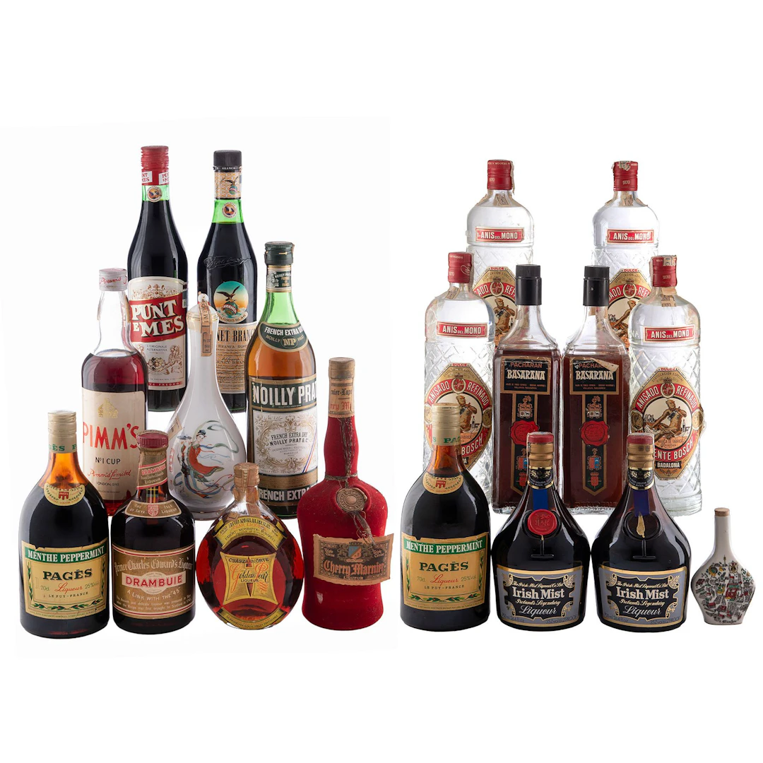Anis del Mono, Dulce 4pzs. Cherry Marnier. Hung mei. Escorial Green