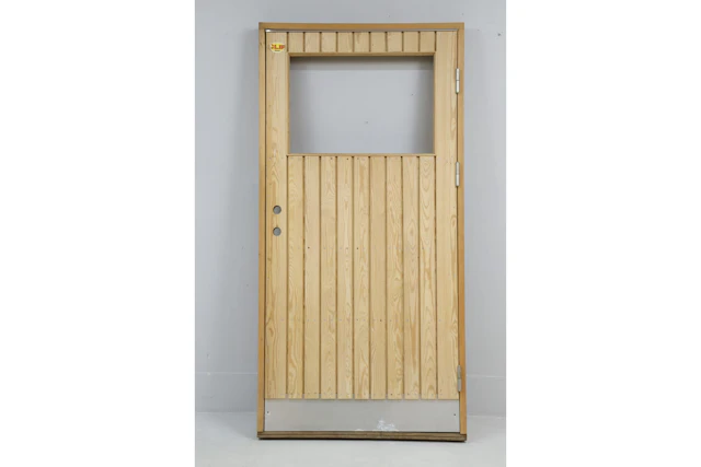 Förrådsdörr med karm, 10x20